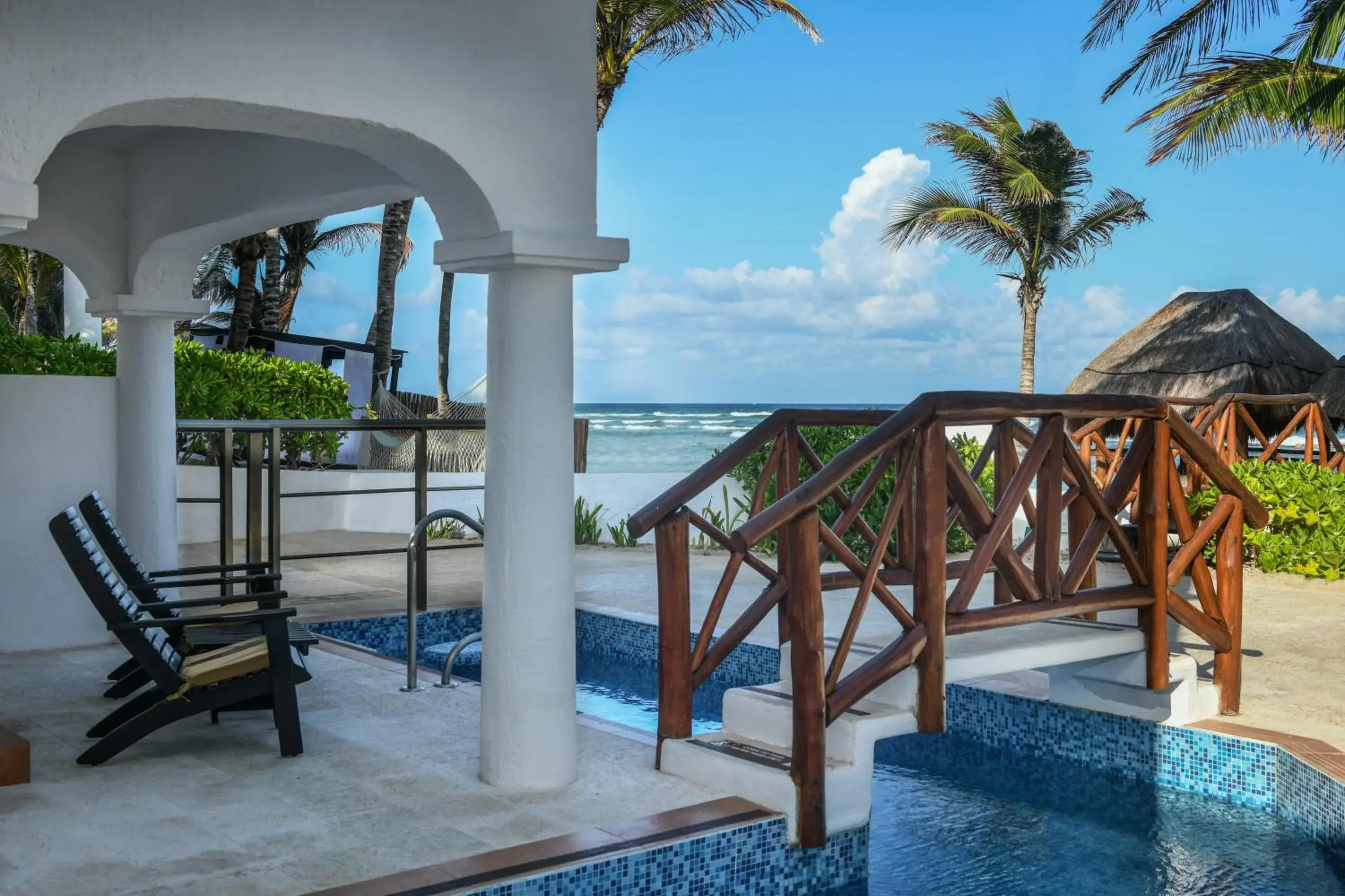 Ocean Front Swim Up Junior Suites in Hidden Beach Resort Au Naturel Adults Only, Catamarán, Cenote, All & More Inclusive Ocean Front Swim Up Junior Suites in Hidden Beach Resort Au Naturel Adults Only, Catamarán, Cenote, All & More Inclusive