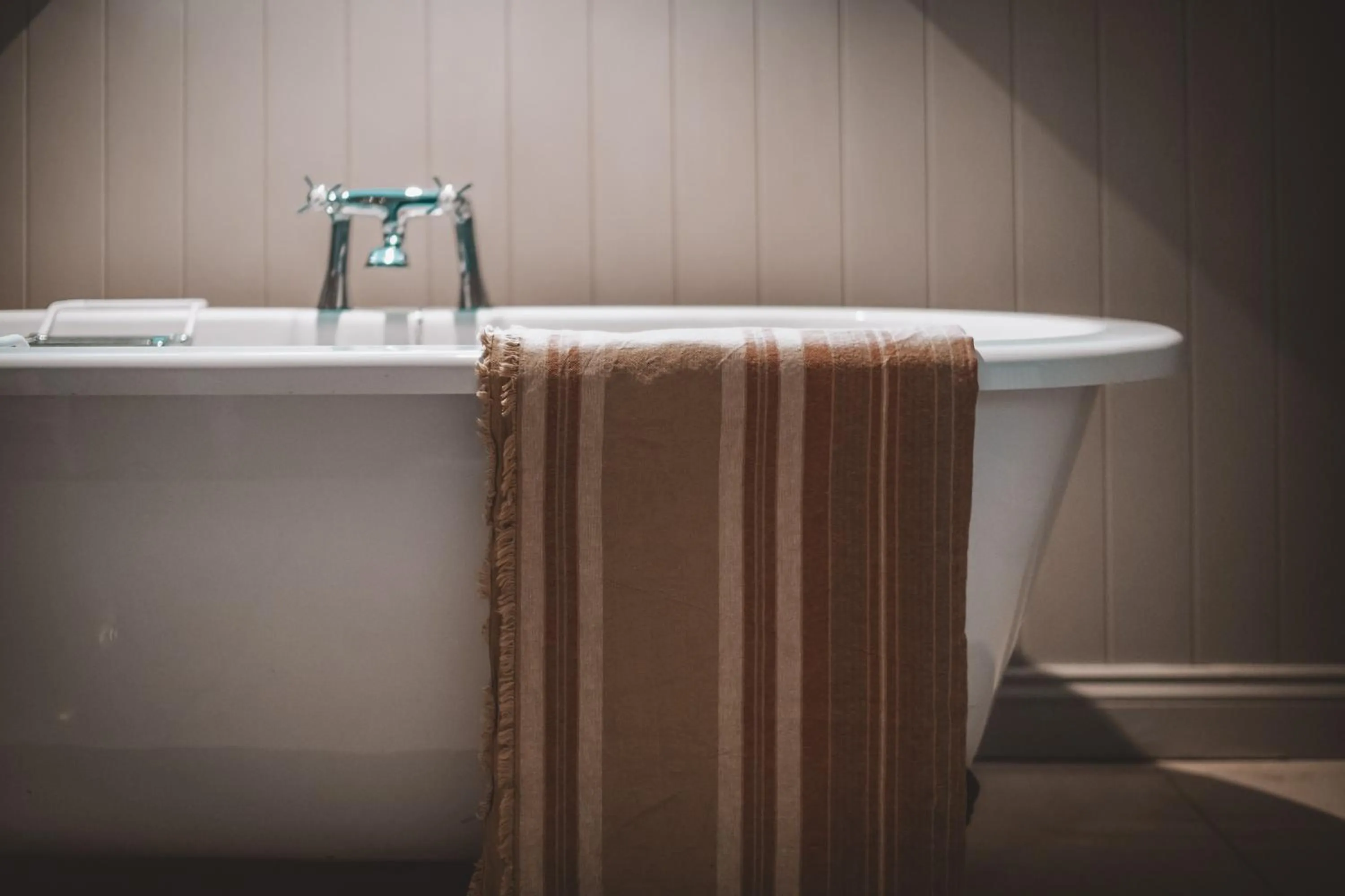 Bathroom in The Hare & Hounds Inn