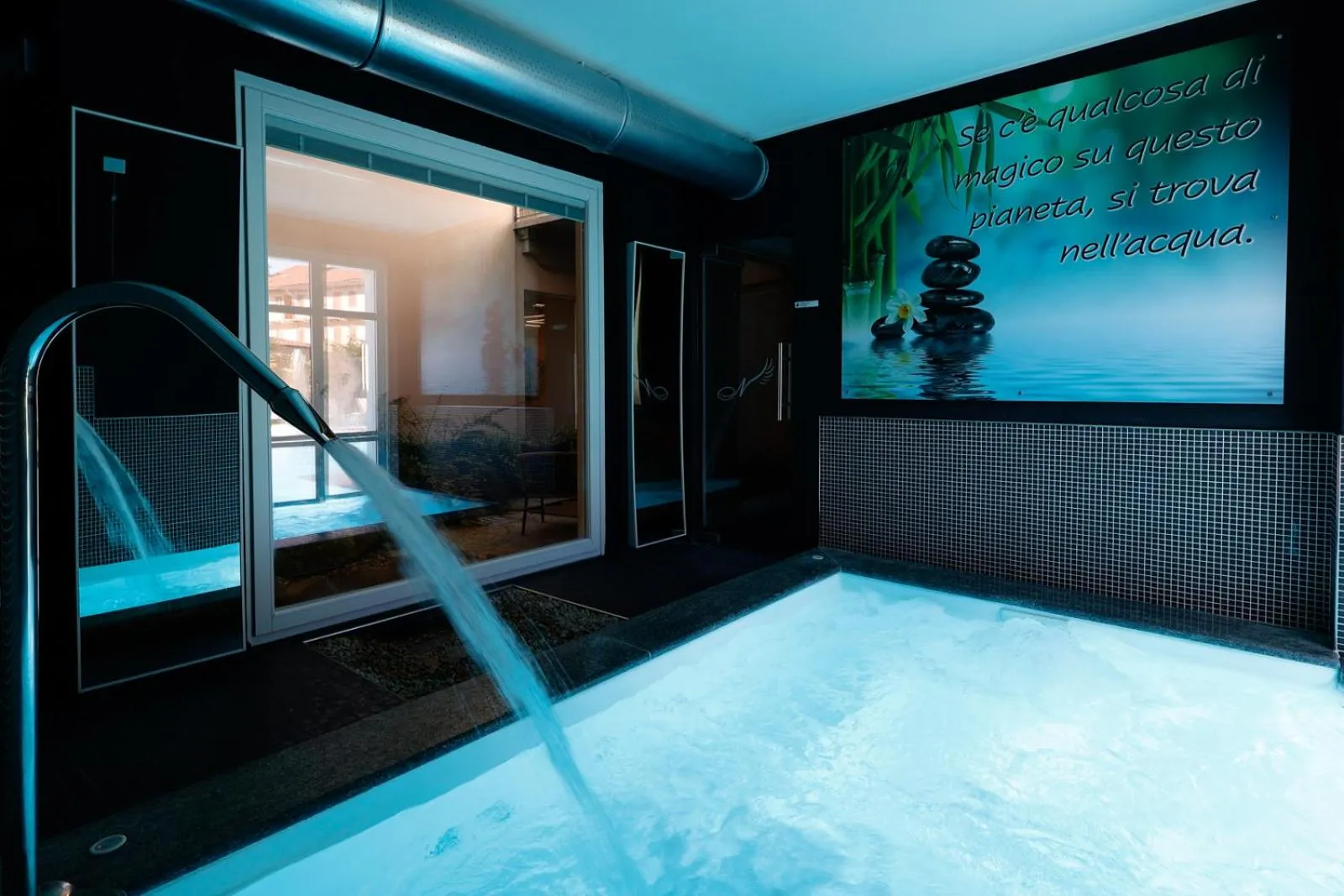 Hot Tub in Villa Nonna Cicci Boutique Hotel - SPA