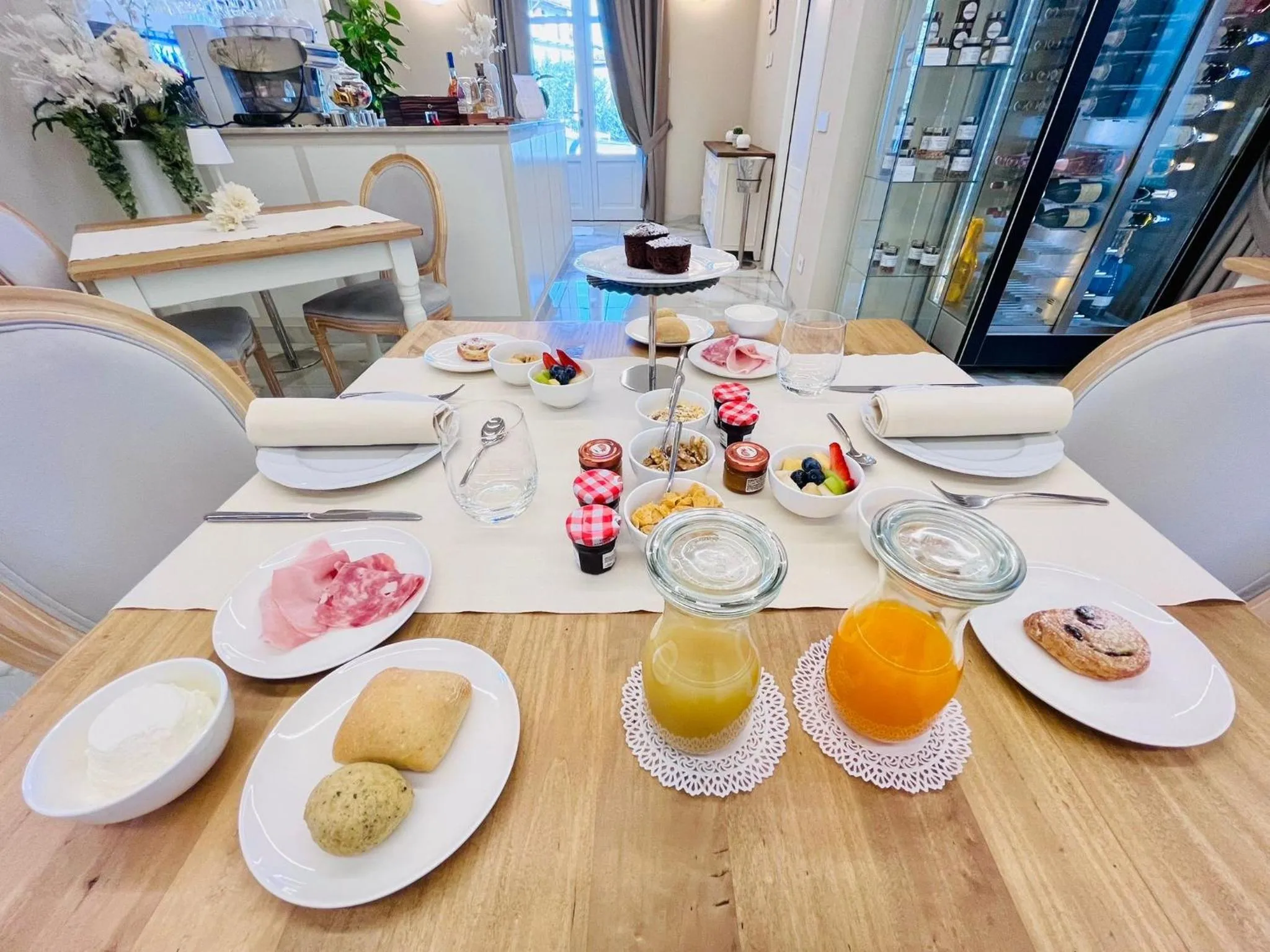 Breakfast in Villa Nonna Cicci Boutique Hotel - SPA