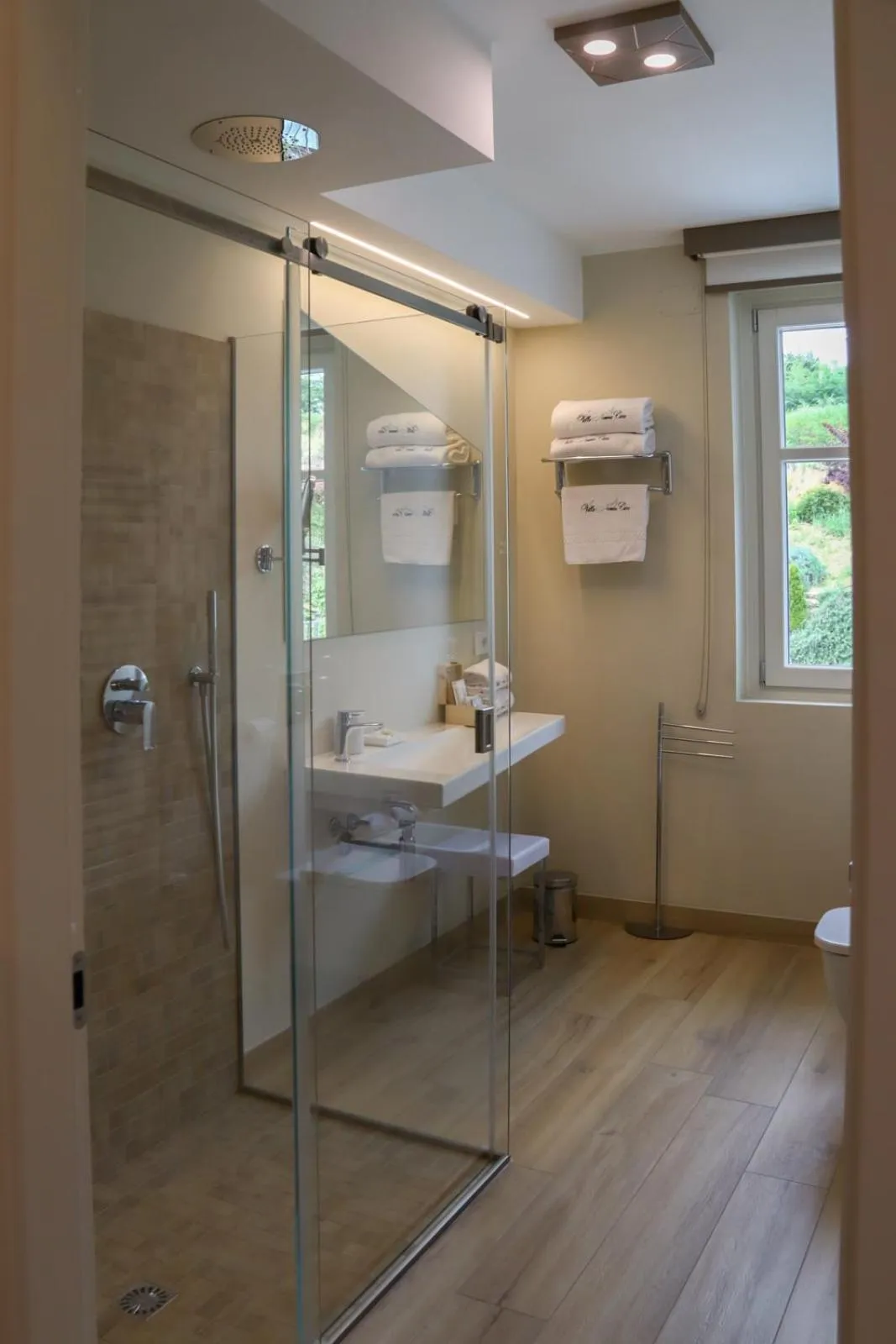 Shower in Villa Nonna Cicci Boutique Hotel - SPA