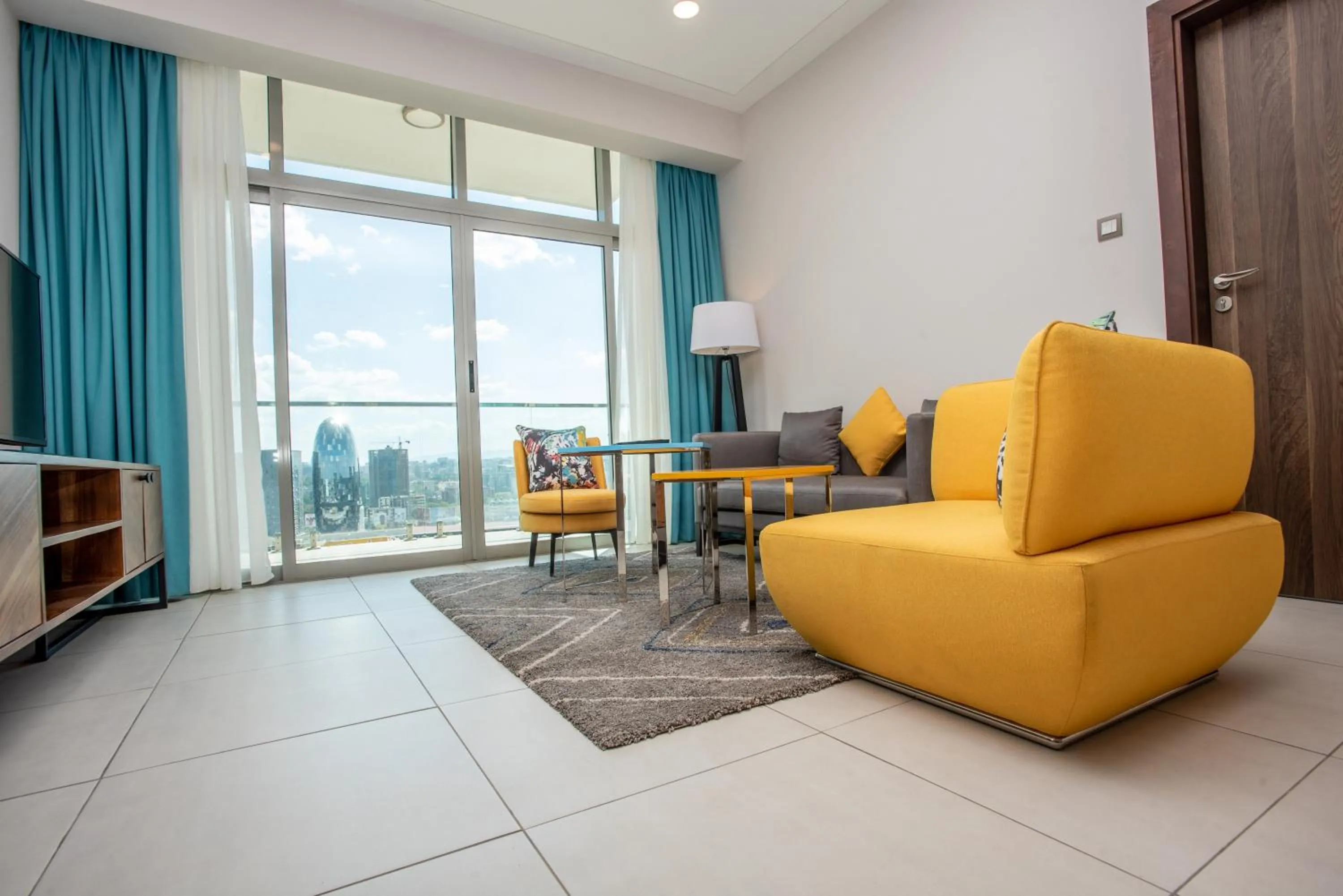 Living room in Skynest Residences by CityBlue, Nairobi Westlands