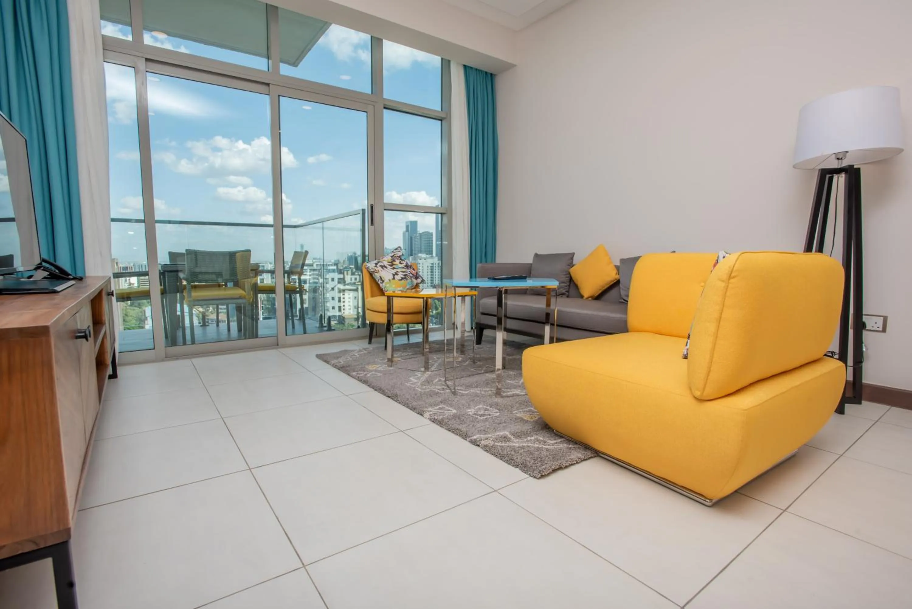 Living room in Skynest Residences by CityBlue, Nairobi Westlands