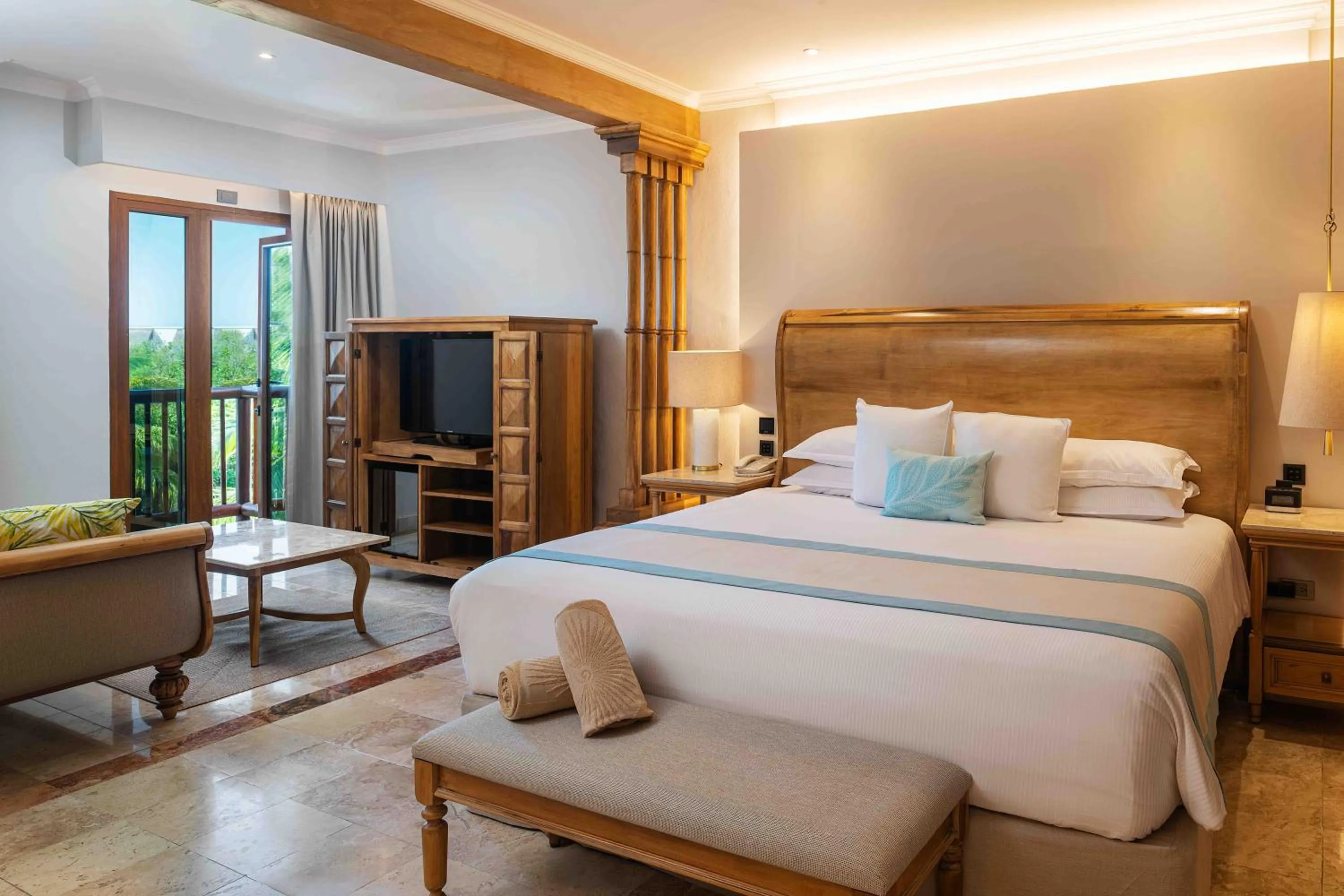 Bed in Valentin Imperial Riviera Maya All Inclusive - Adults Only