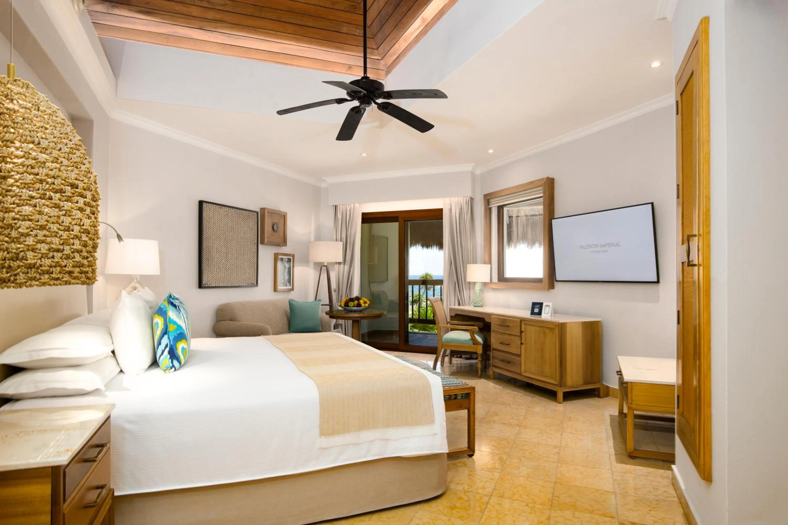 Bed in Valentin Imperial Riviera Maya All Inclusive - Adults Only