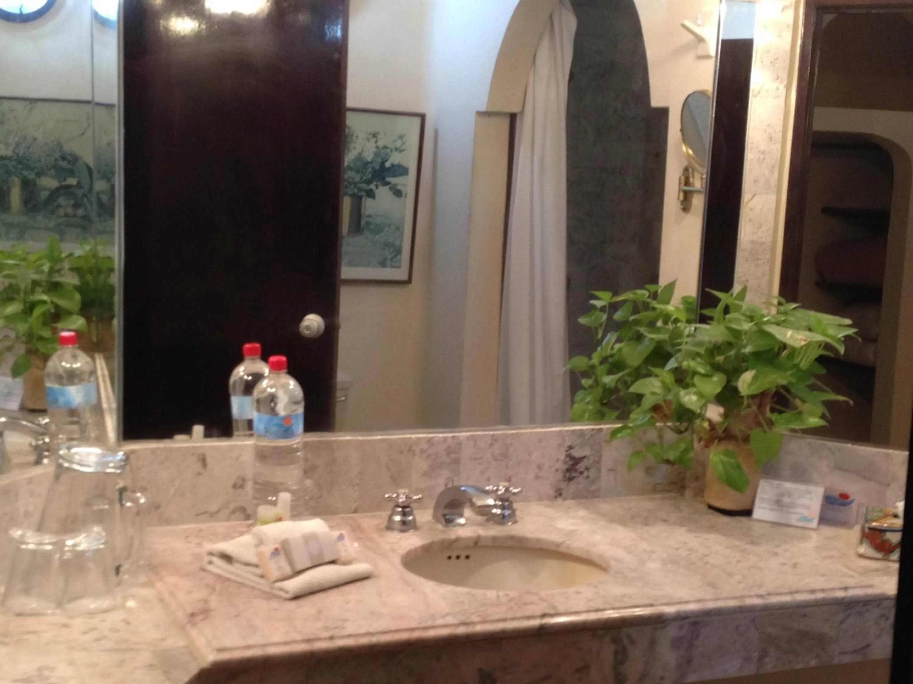 Bathroom in Villablanca Garden Beach Hotel