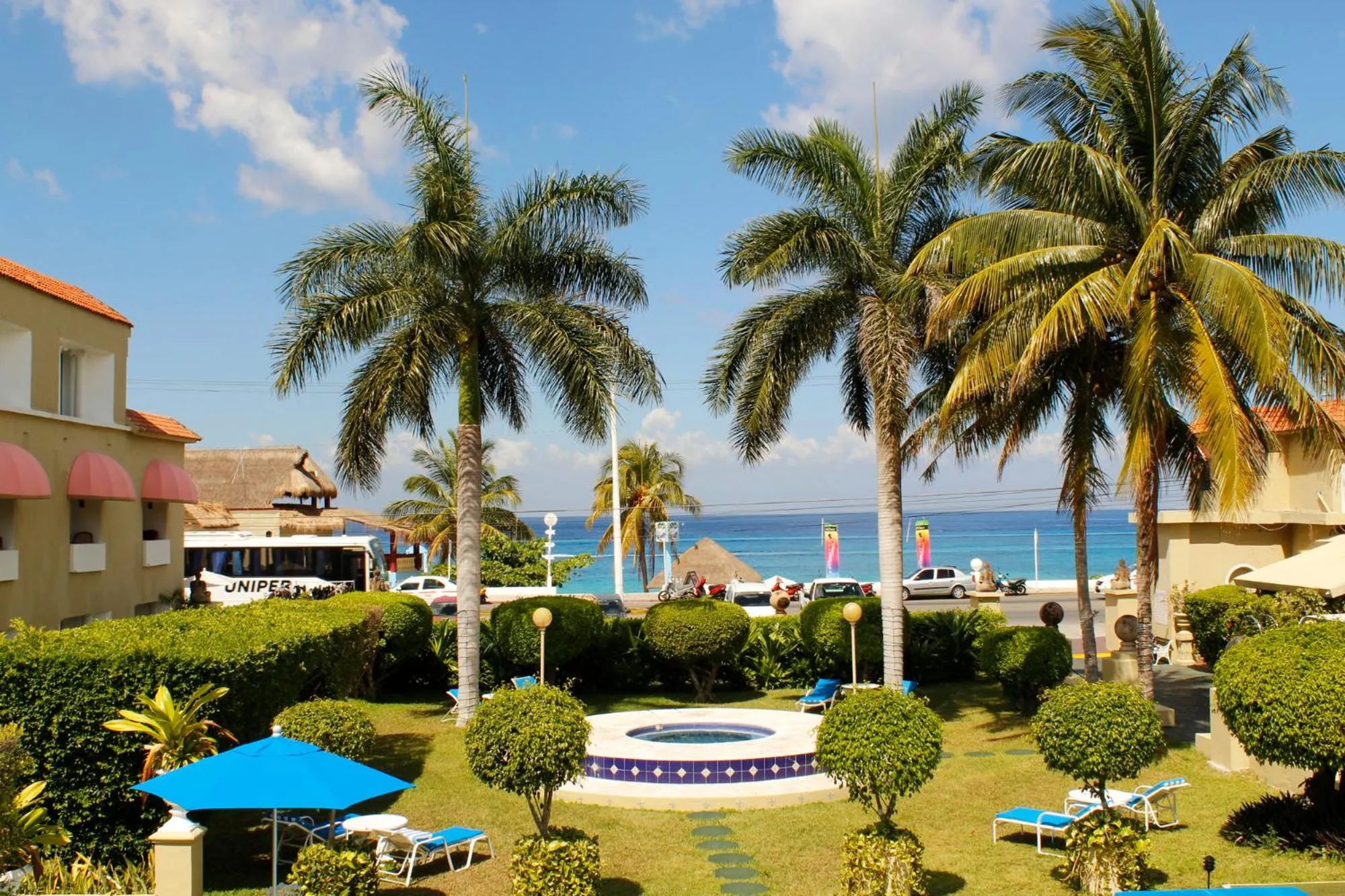 Garden in Villablanca Garden Beach Hotel