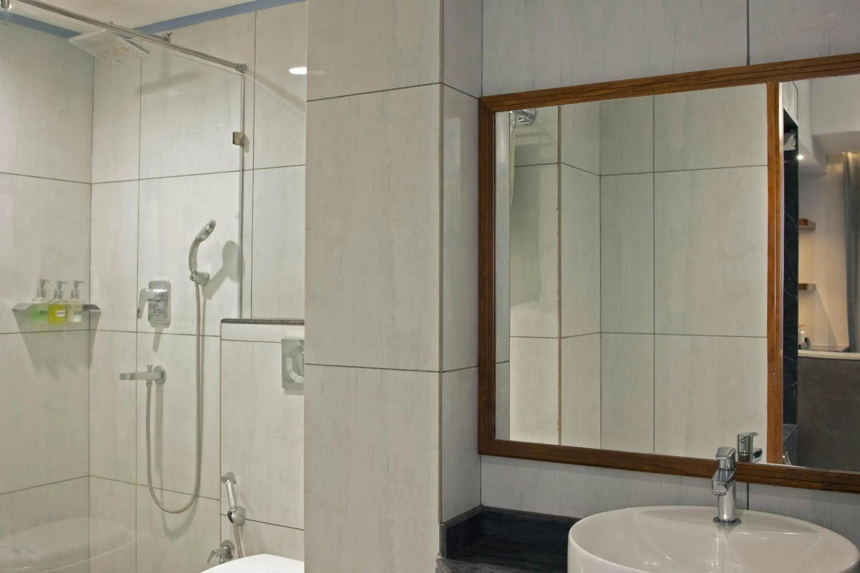 Bathroom in Coral Reef Hotel & Spa, Port Blair