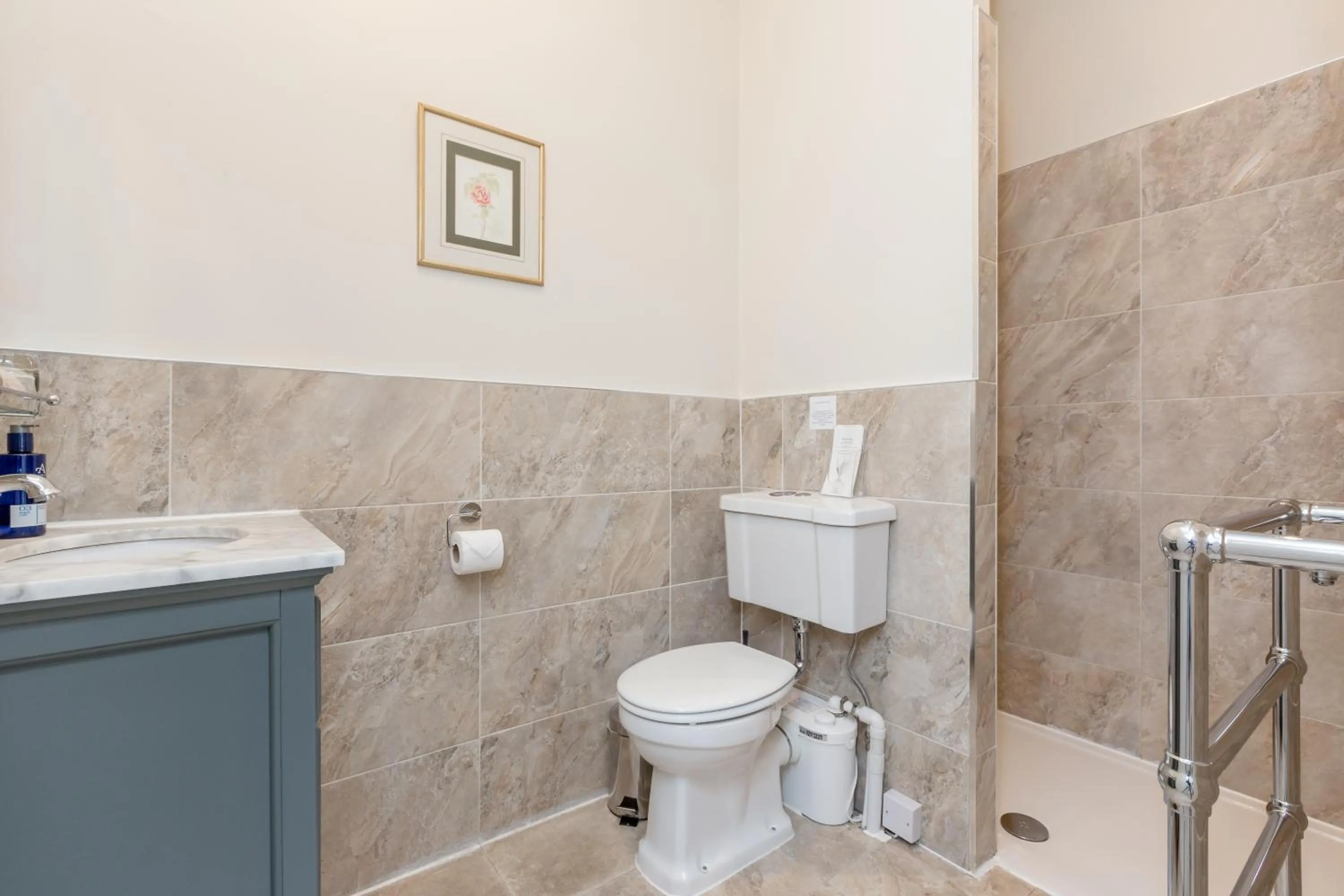 Victoria Square & The Orangery