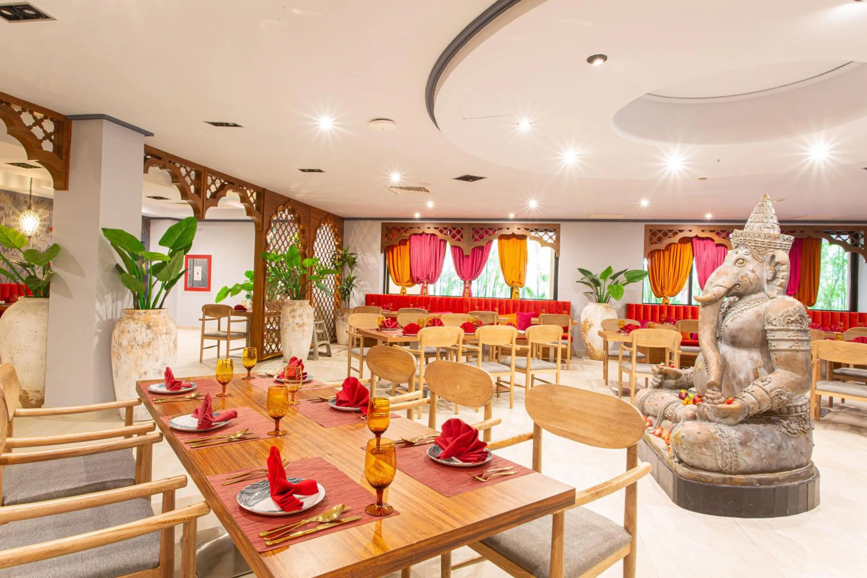 Restaurant/places to eat in Select Club at Sandos Playacar All Inclusive - Adults Only Area