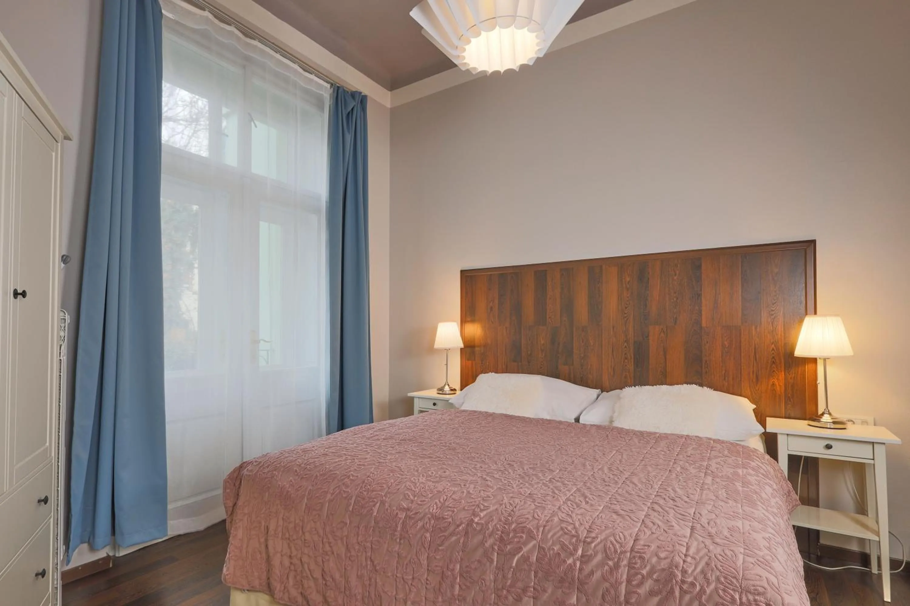 Bed in Janackovo - Riverside Residence
