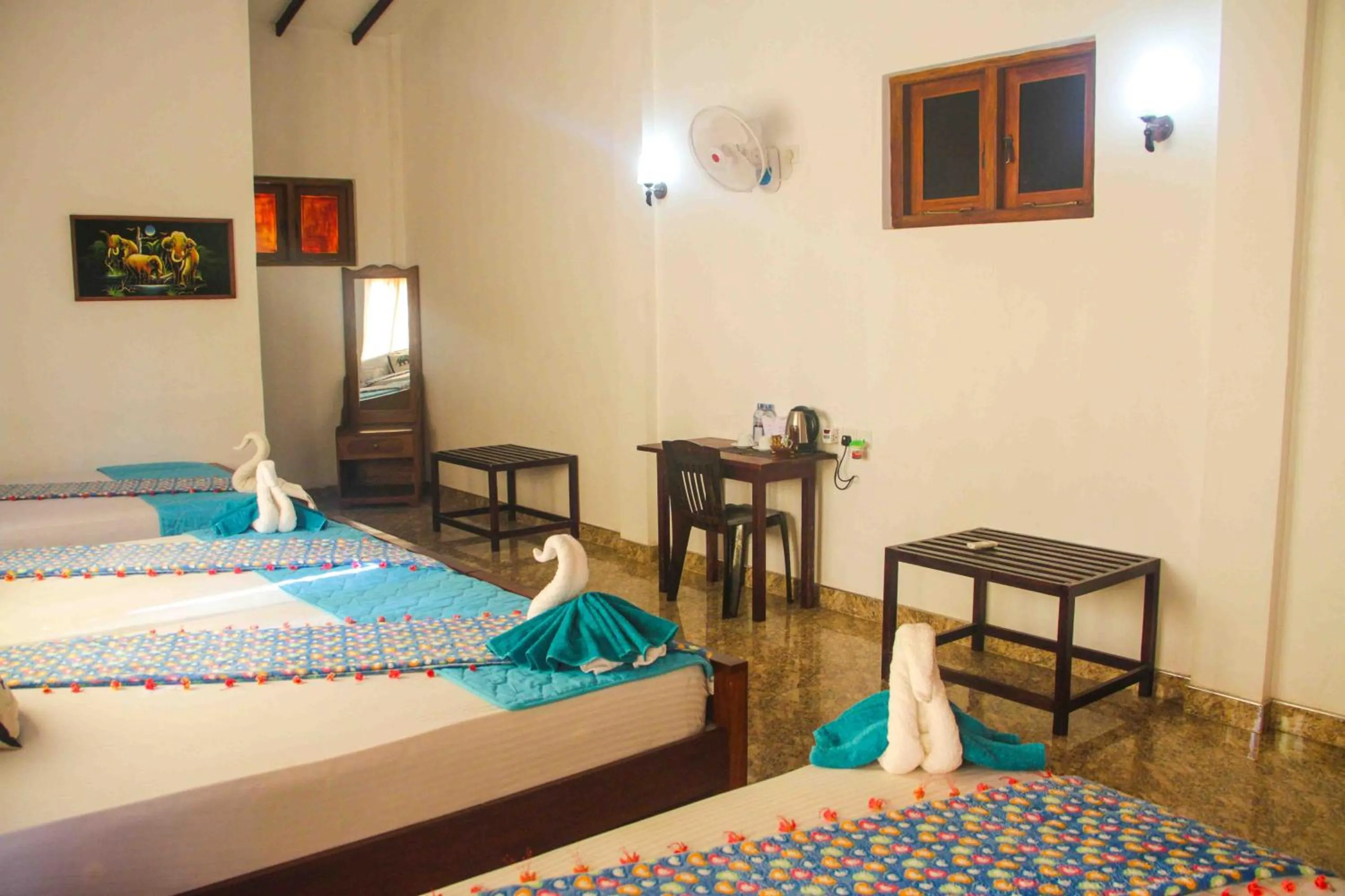 Bed in Hungry Lion Sigiriya