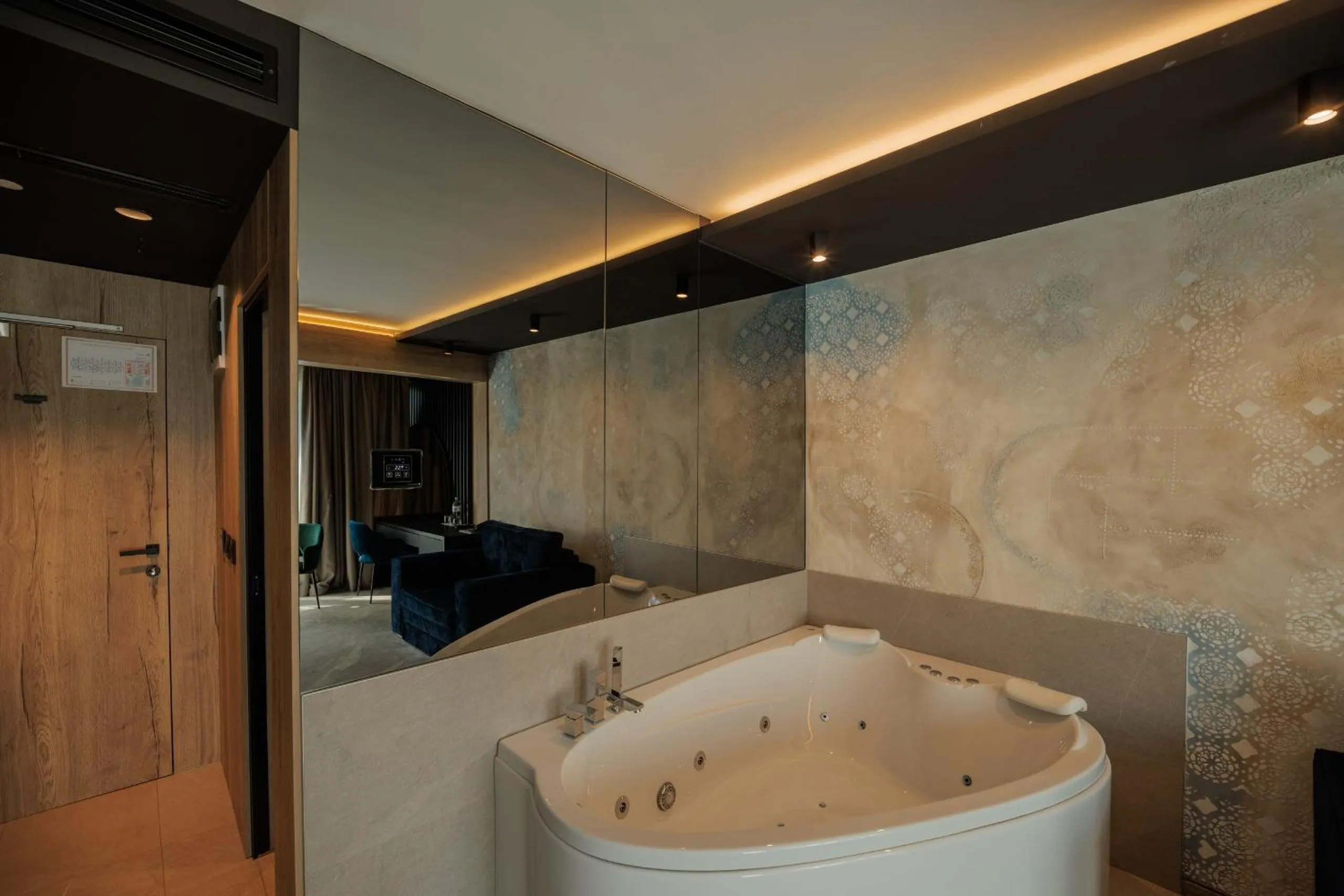 HOTEL ROYAL MOUNTAIN