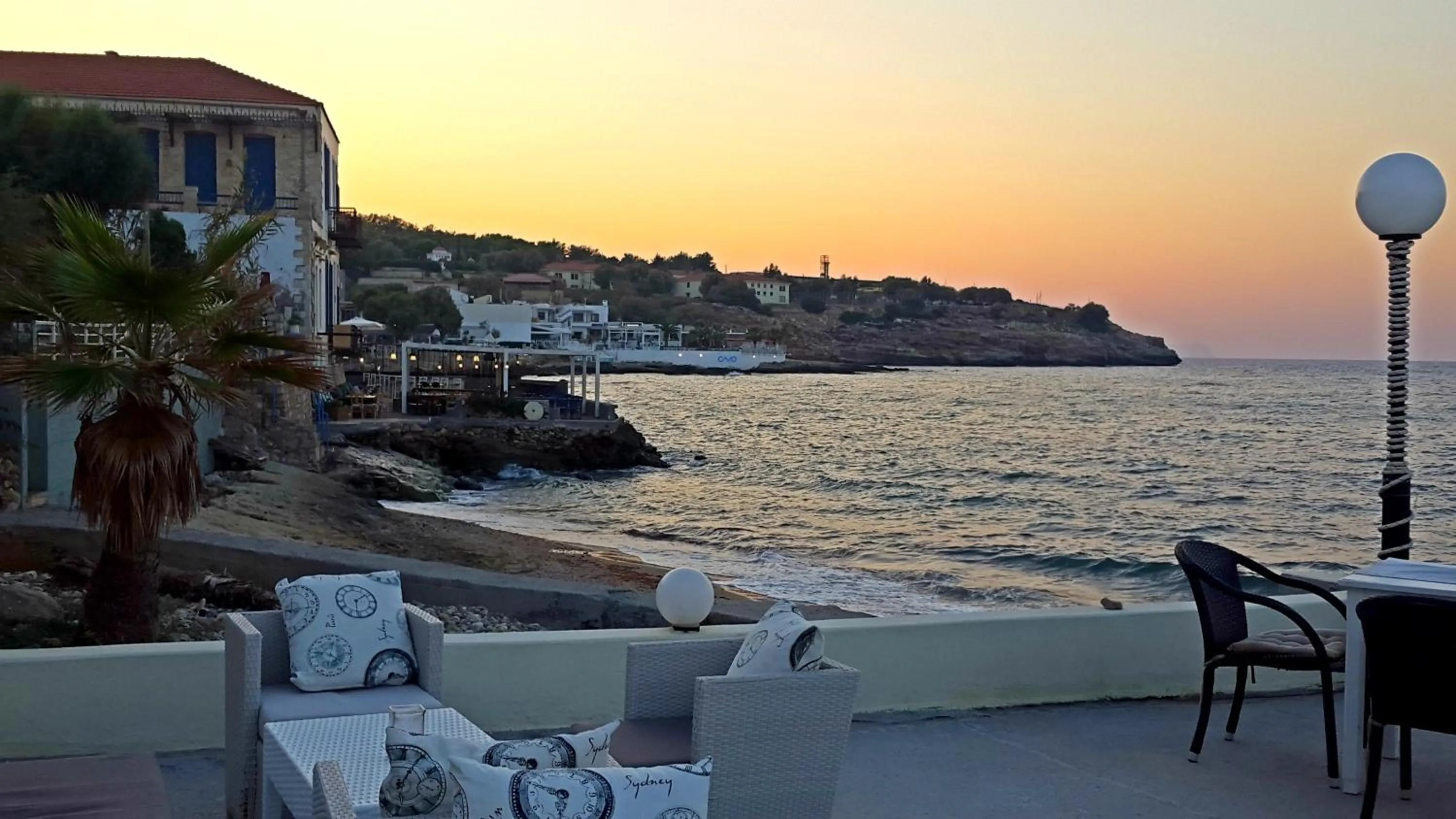 Restaurant/places to eat in Filoxenia Beach Hotel