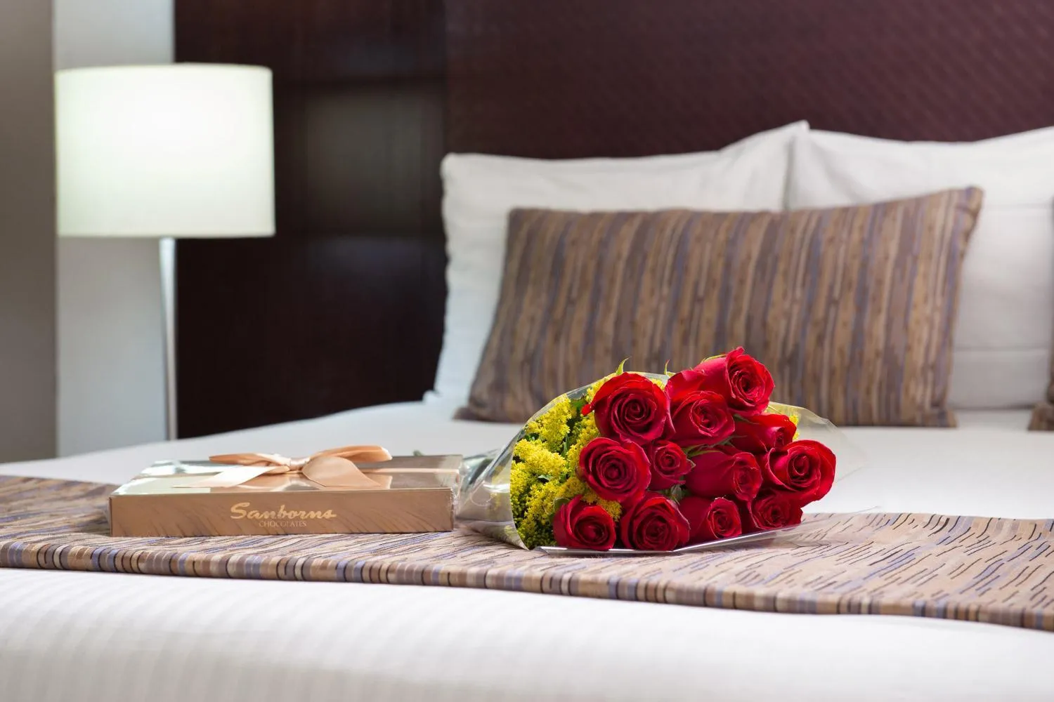 Decorative detail, Bed in Exe Suites Reforma