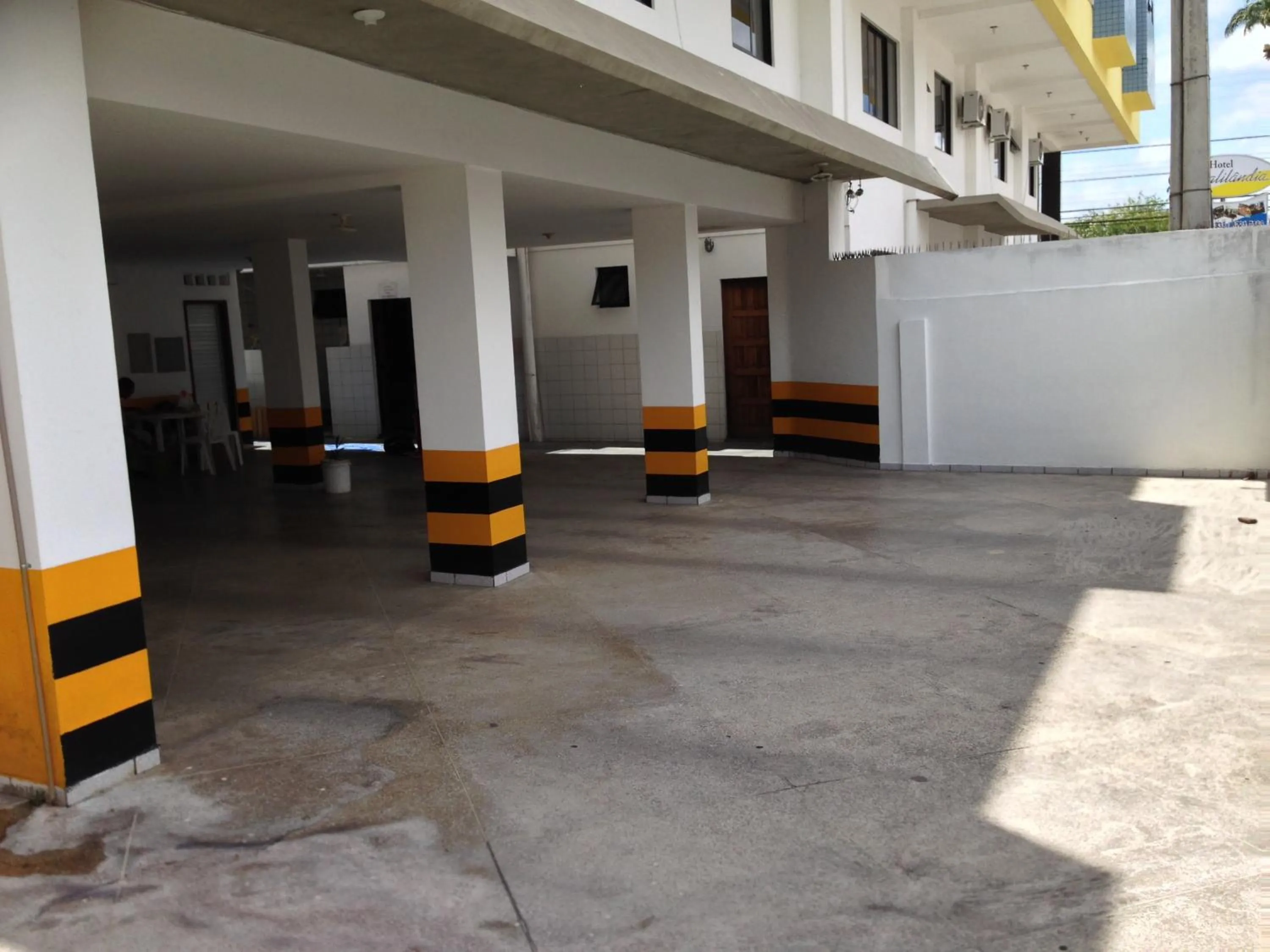 Property building in Hotel Kalilândia