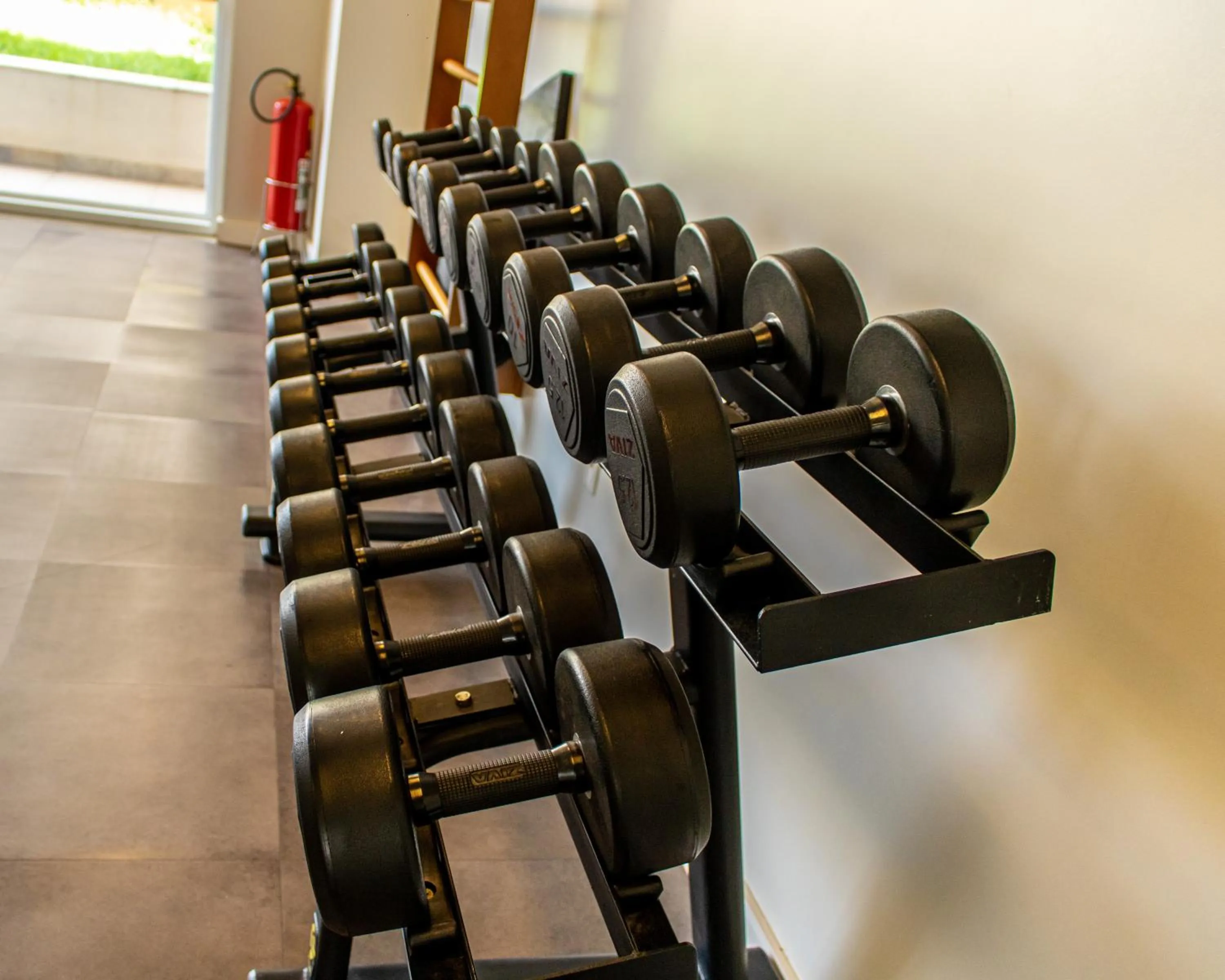 Fitness centre/facilities in Delmond Hotel