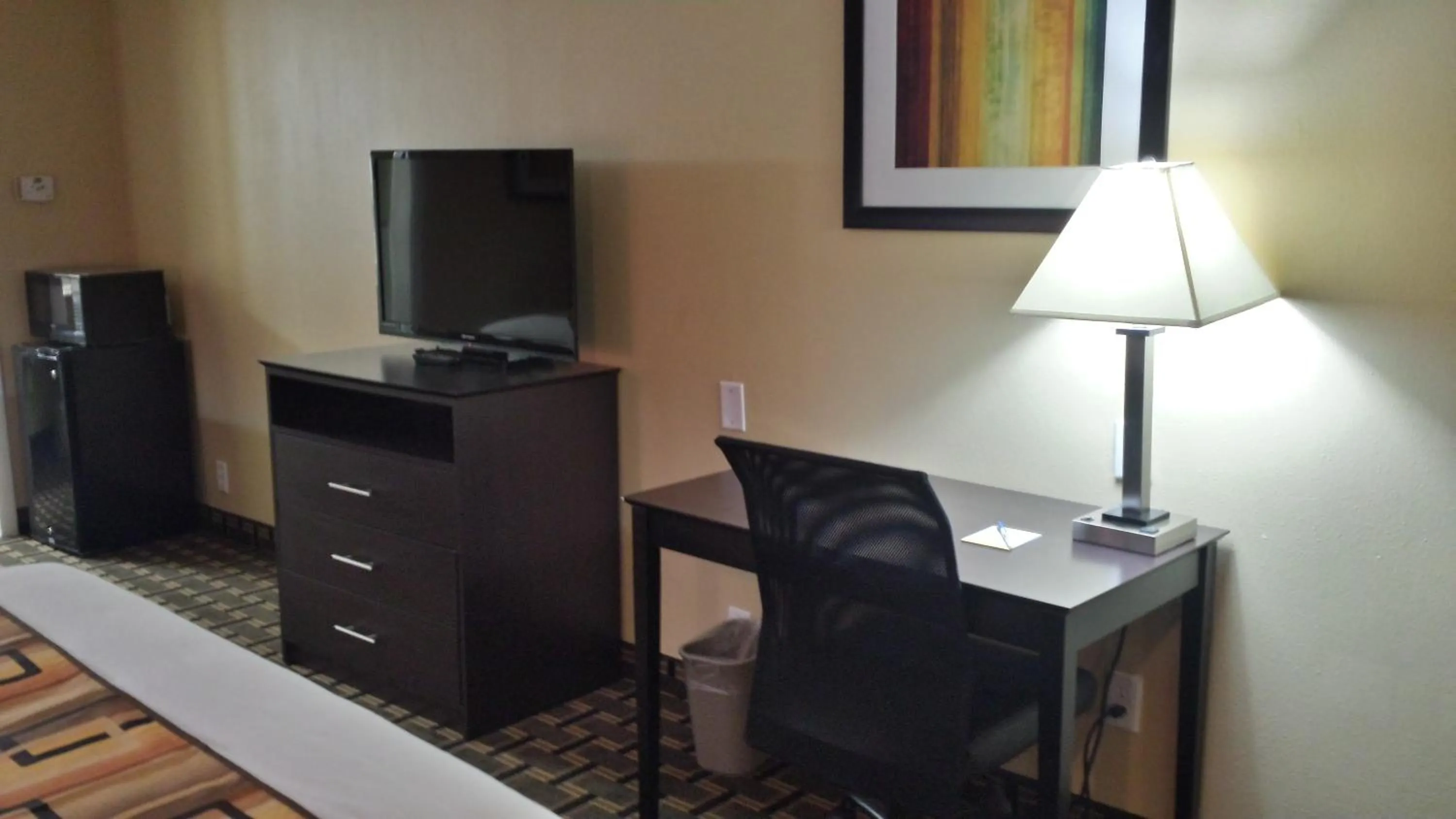 Days Inn by Wyndham Henryetta