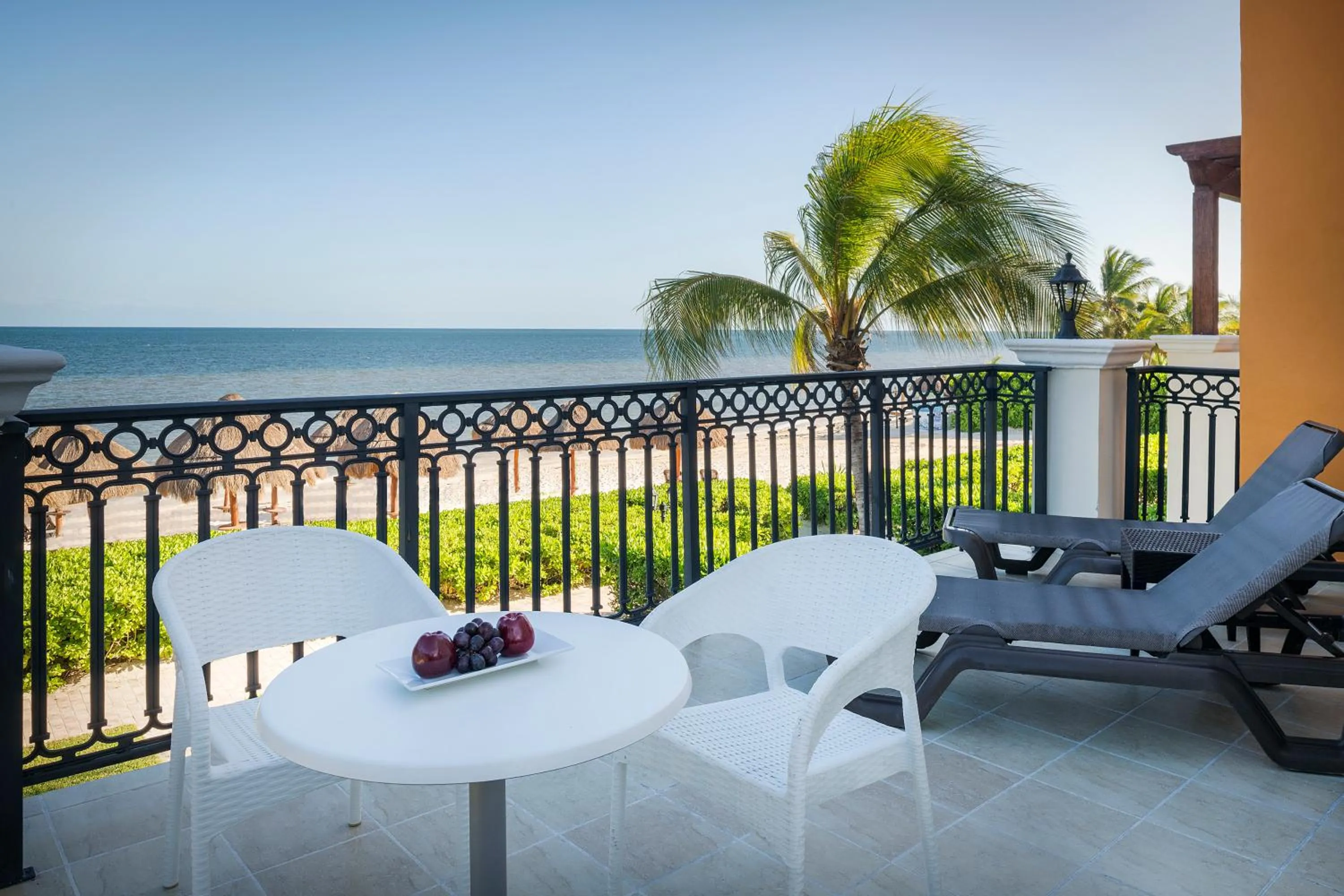 Balcony/Terrace in Ocean Coral & Turquesa All Inclusive