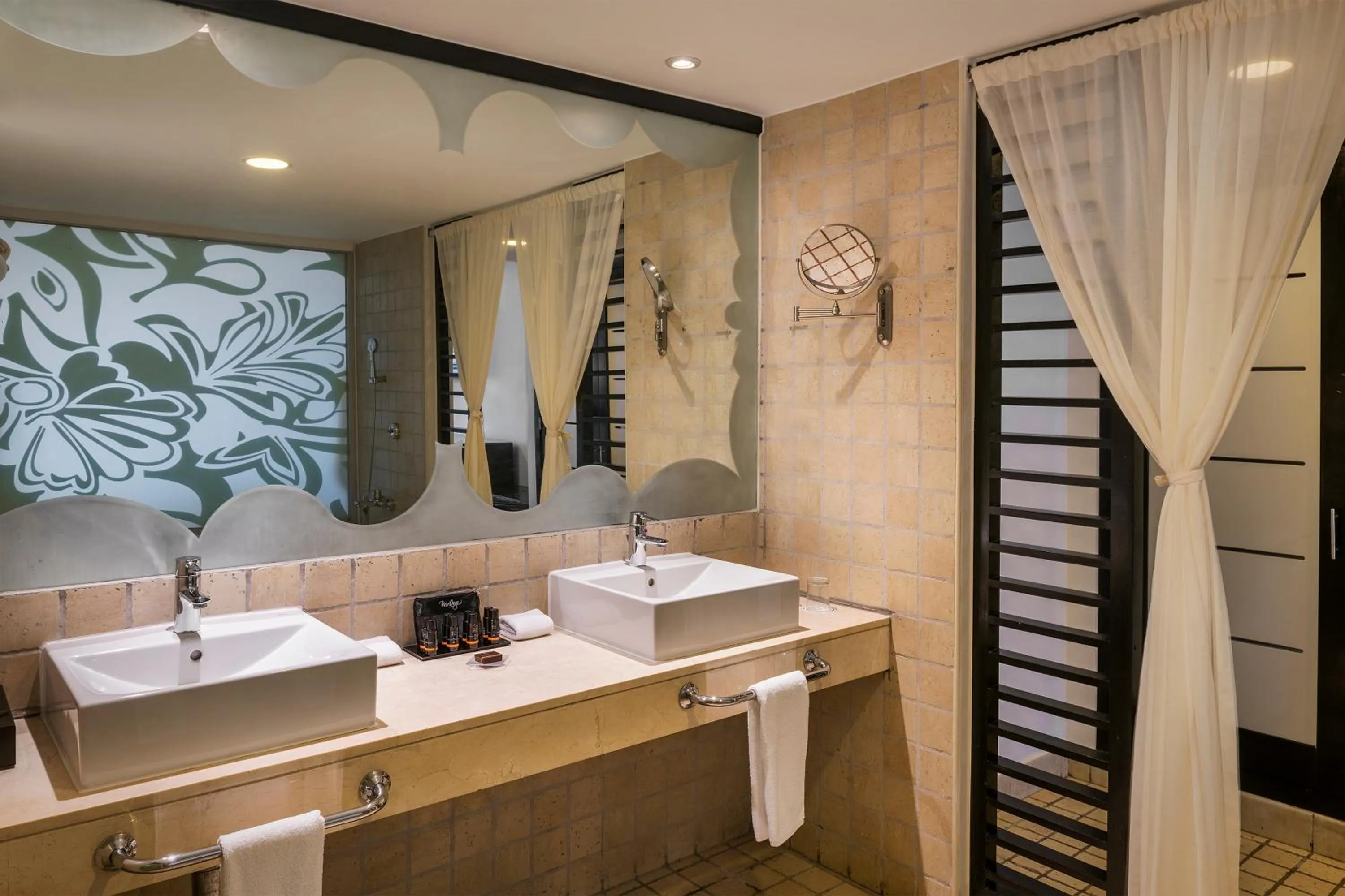 Bathroom in Ocean Coral & Turquesa All Inclusive