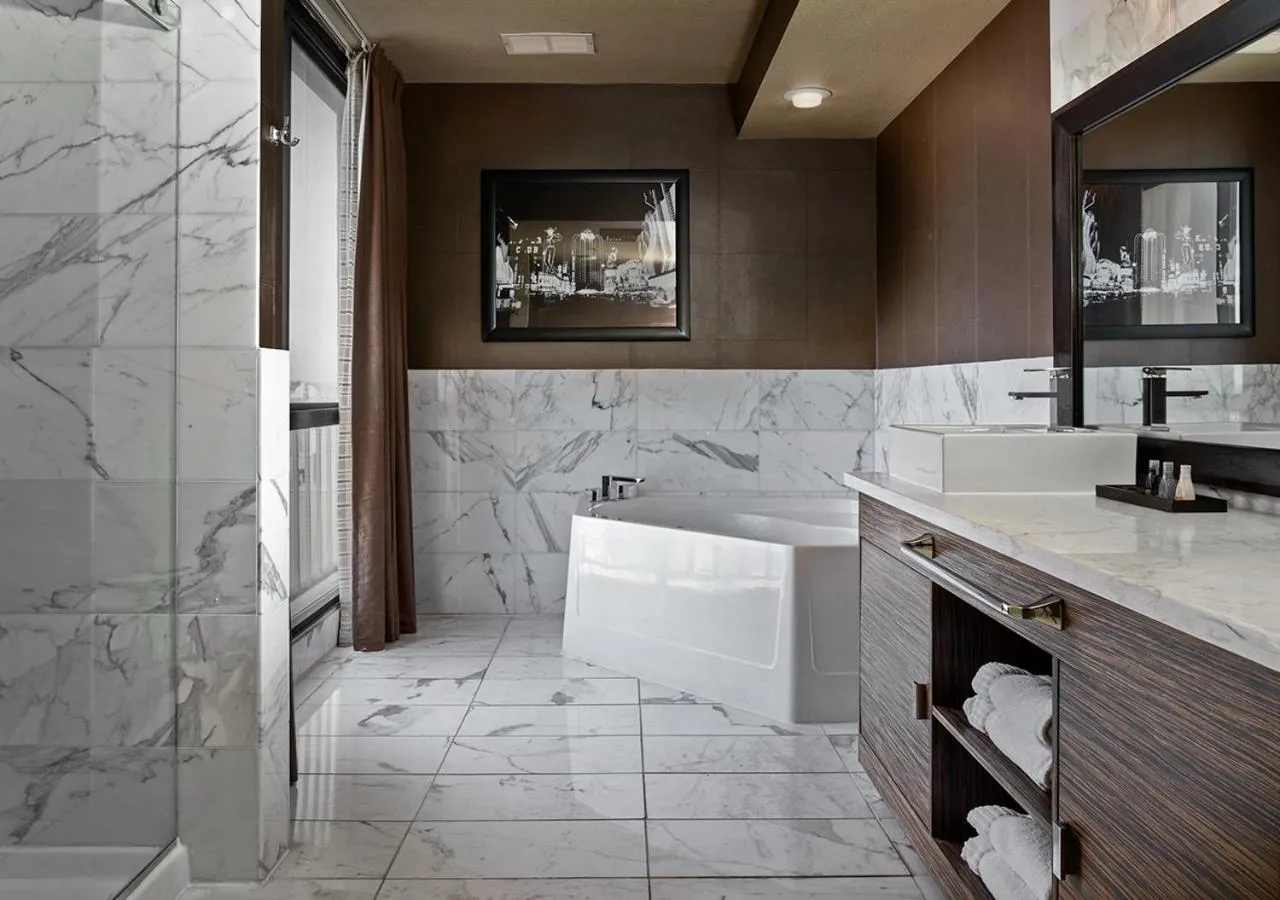 Bathroom in Plaza Hotel & Casino