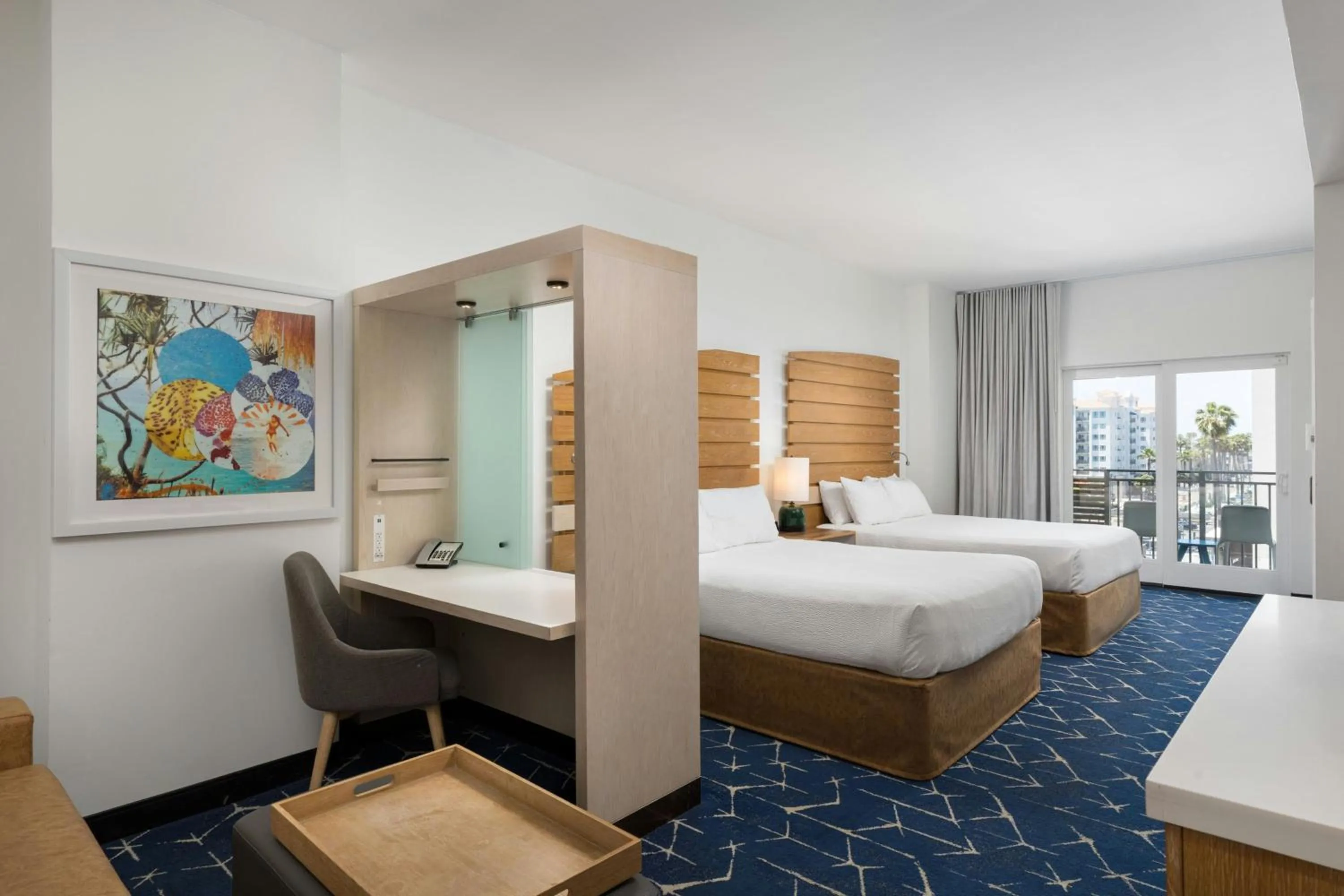 Photo of the whole room, Bed in SpringHill Suites by Marriott Oceanside Beach