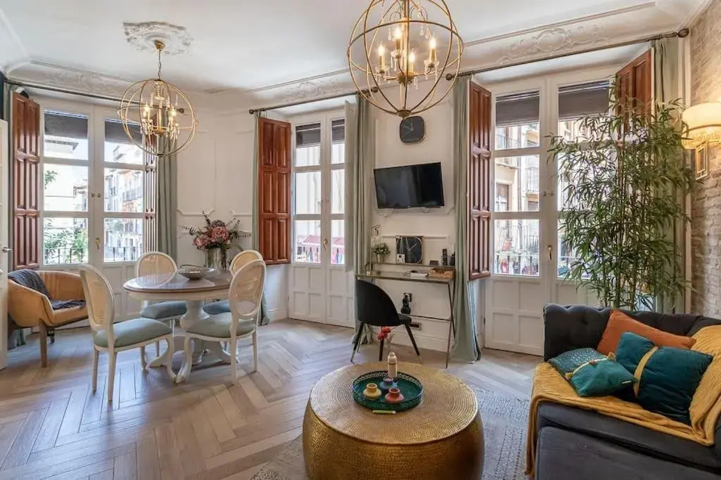CH Elvira Luxury Apartment CH Elvira Luxury Apartment