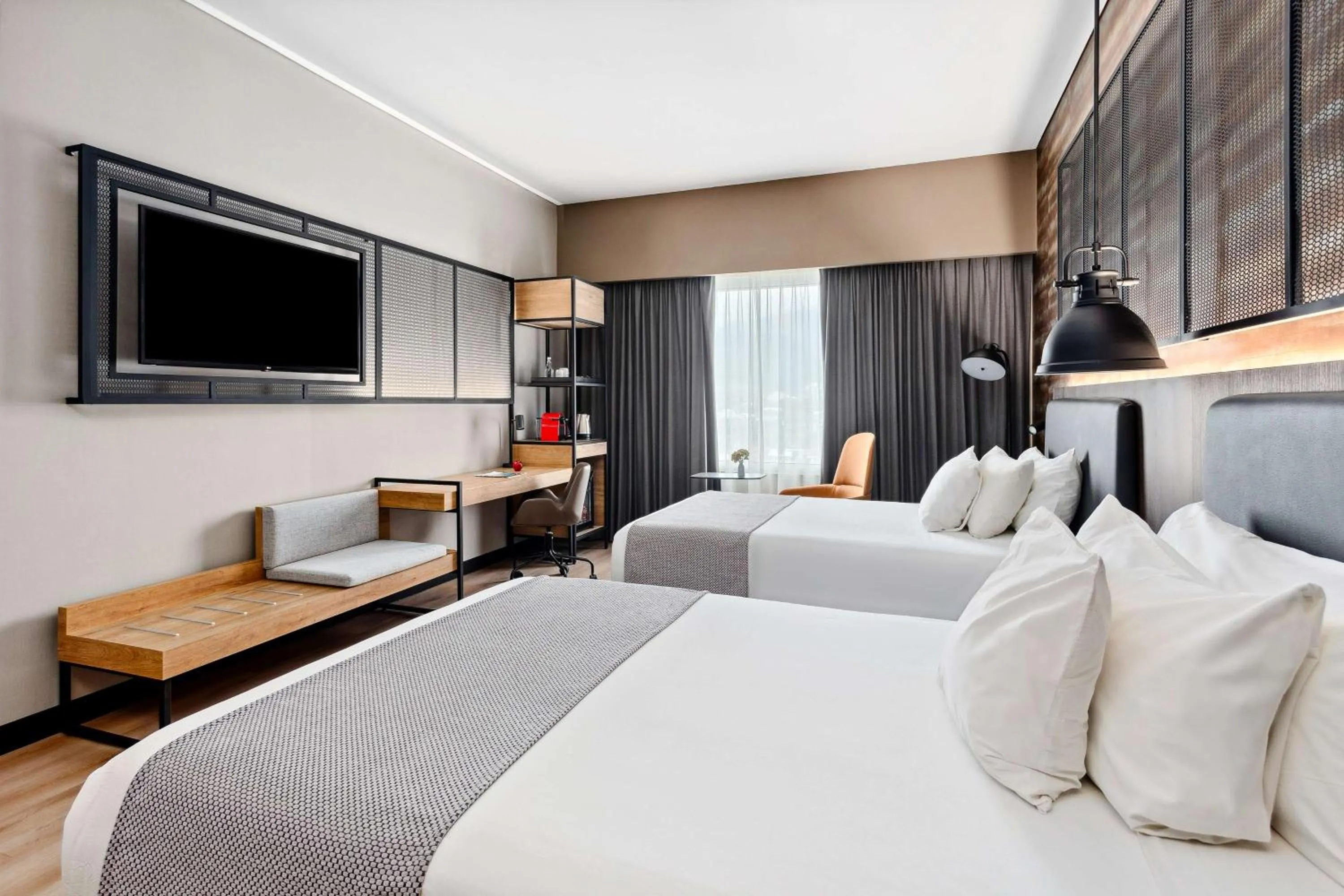 Bedroom, Bed in NH Collection Monterrey San Pedro