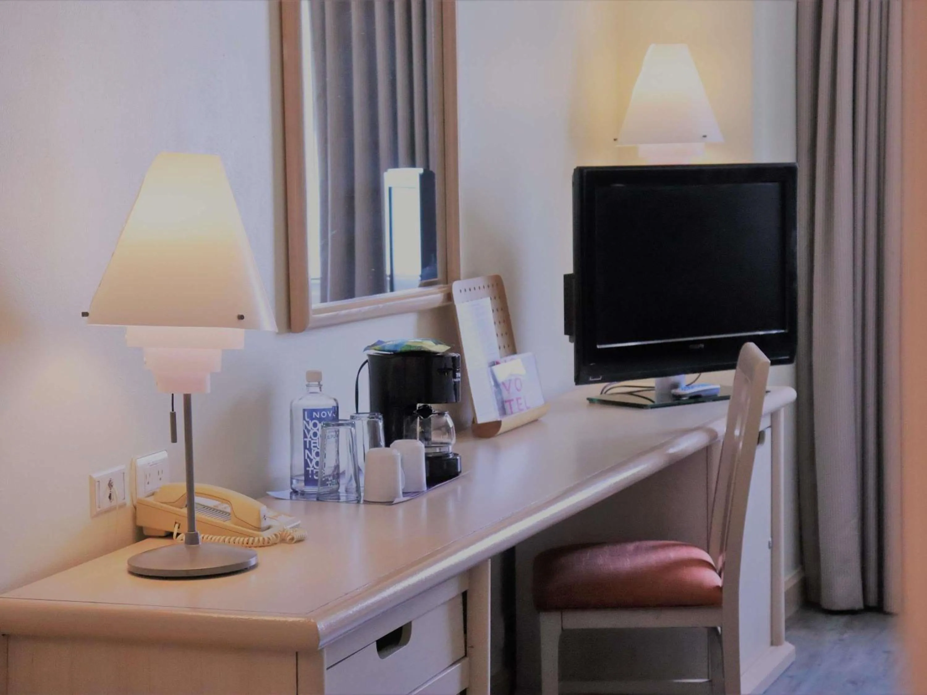 Superior King Room in Novotel Monterrey Valle