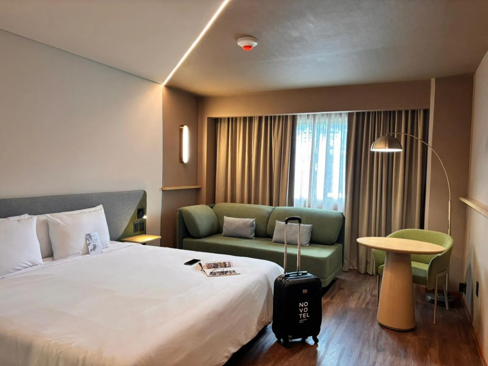 Decorative detail, Bed in Novotel Monterrey Valle