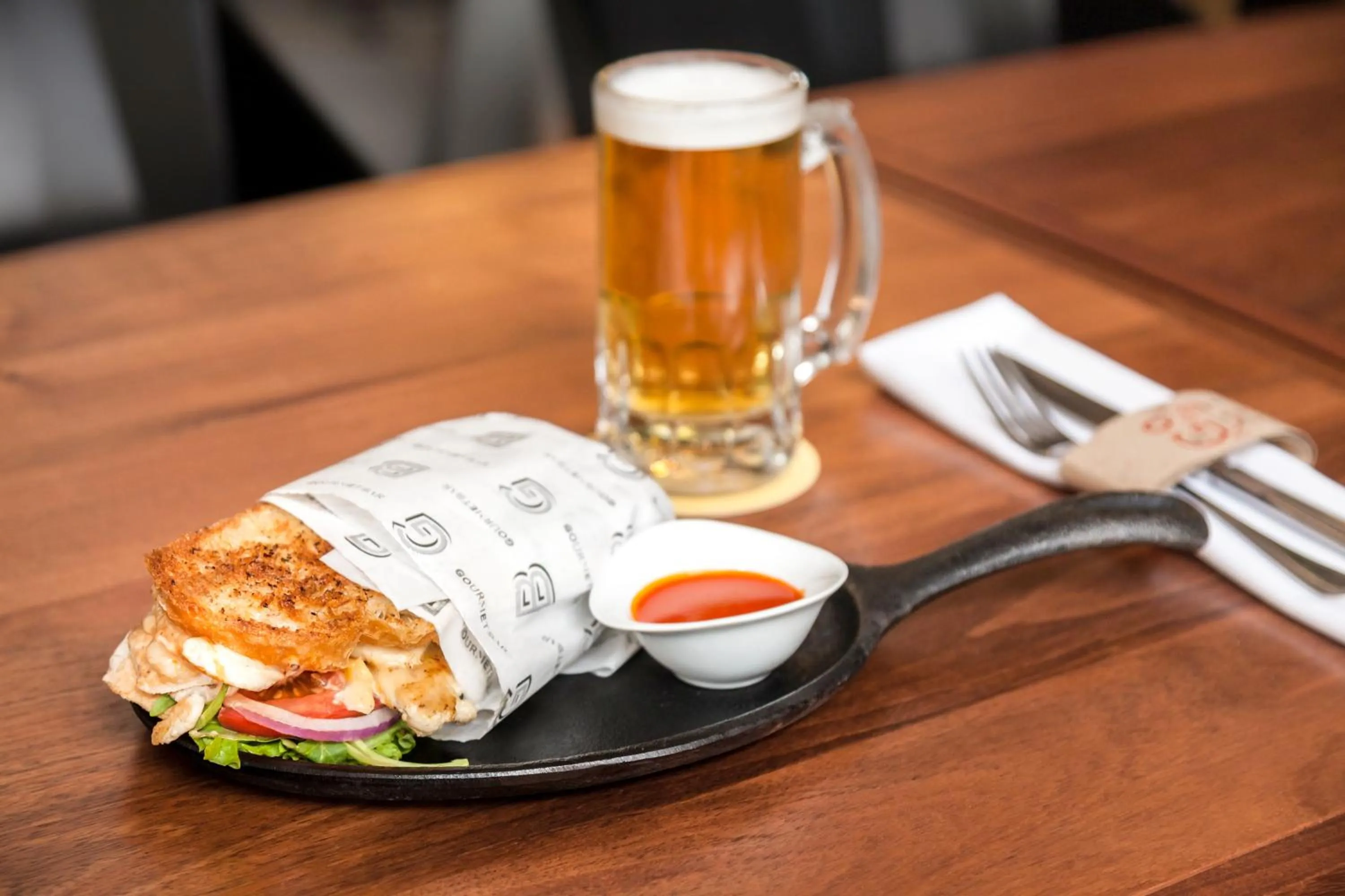 Lounge or bar in Novotel Monterrey Valle