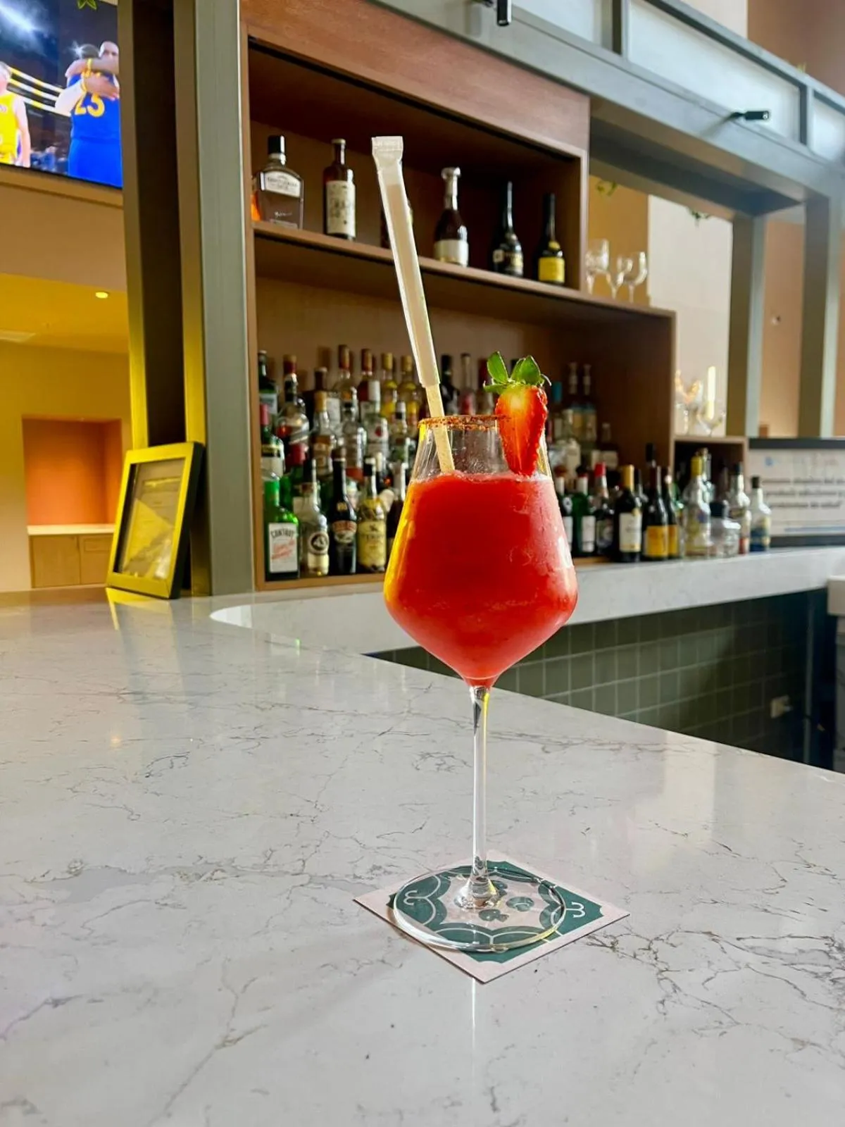 Restaurant/places to eat in Novotel Monterrey Valle