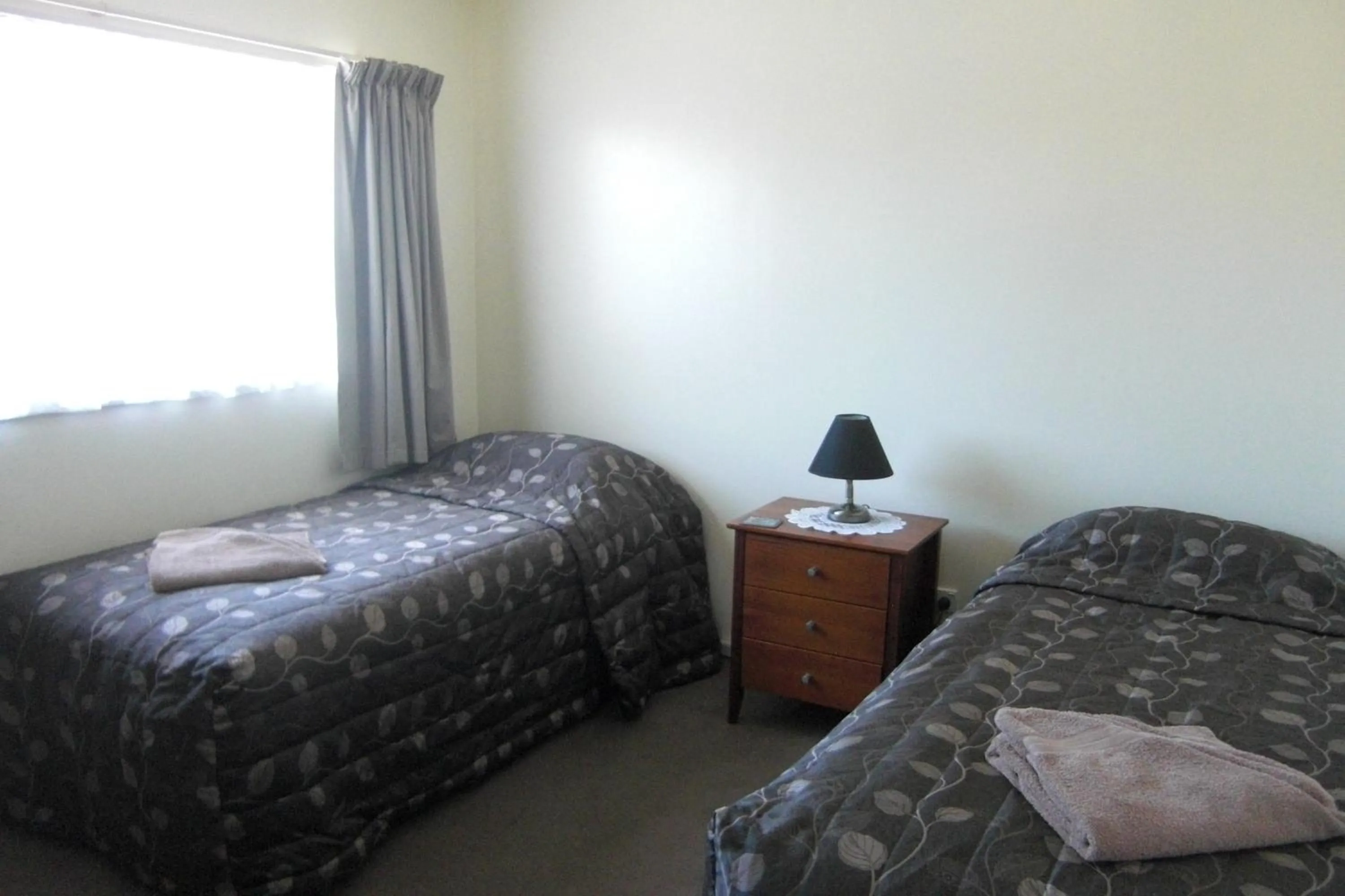 Bed in Richmond Motel and Holiday Park