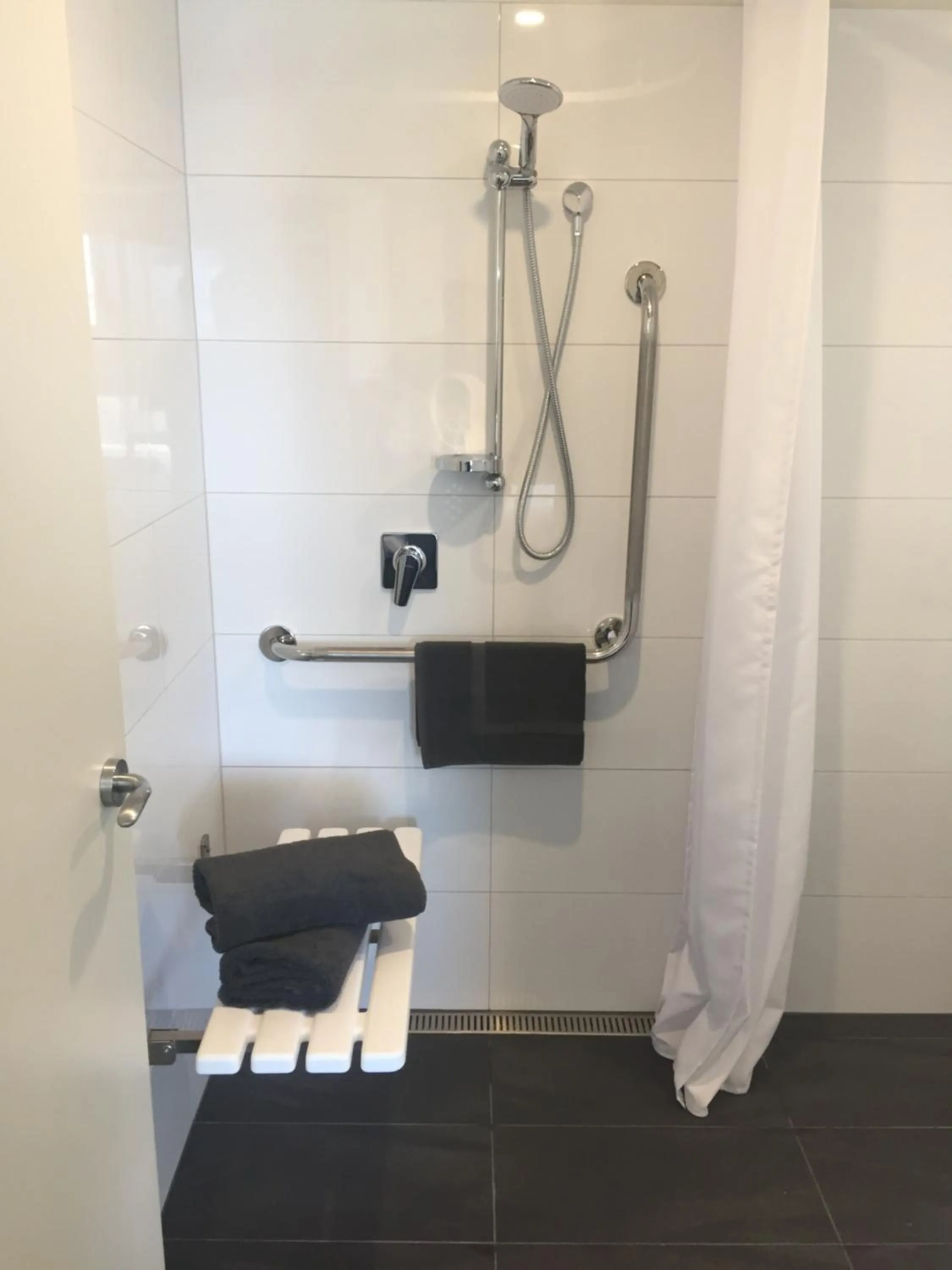 Rolleston Highway Motel