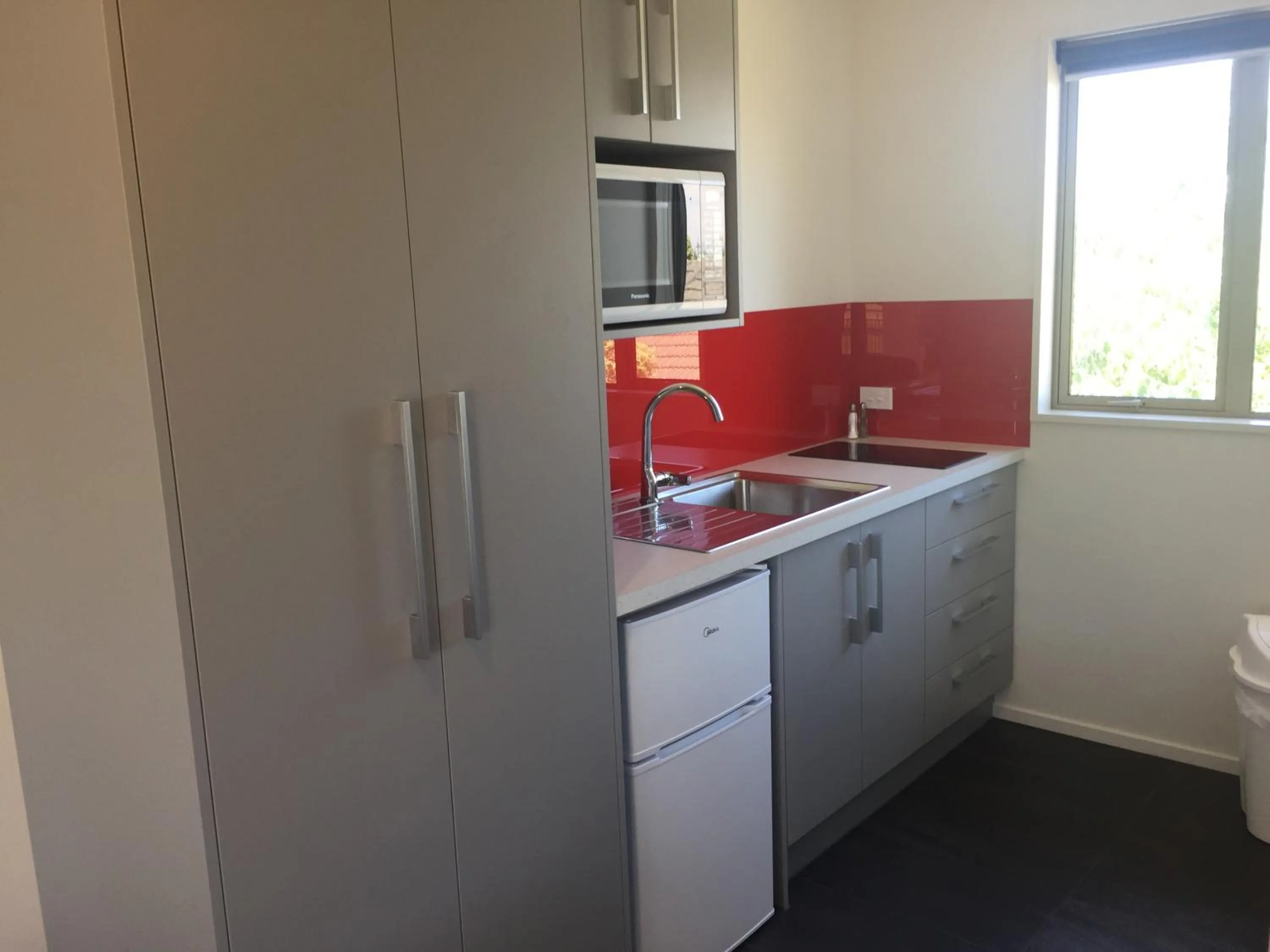 Rolleston Highway Motel