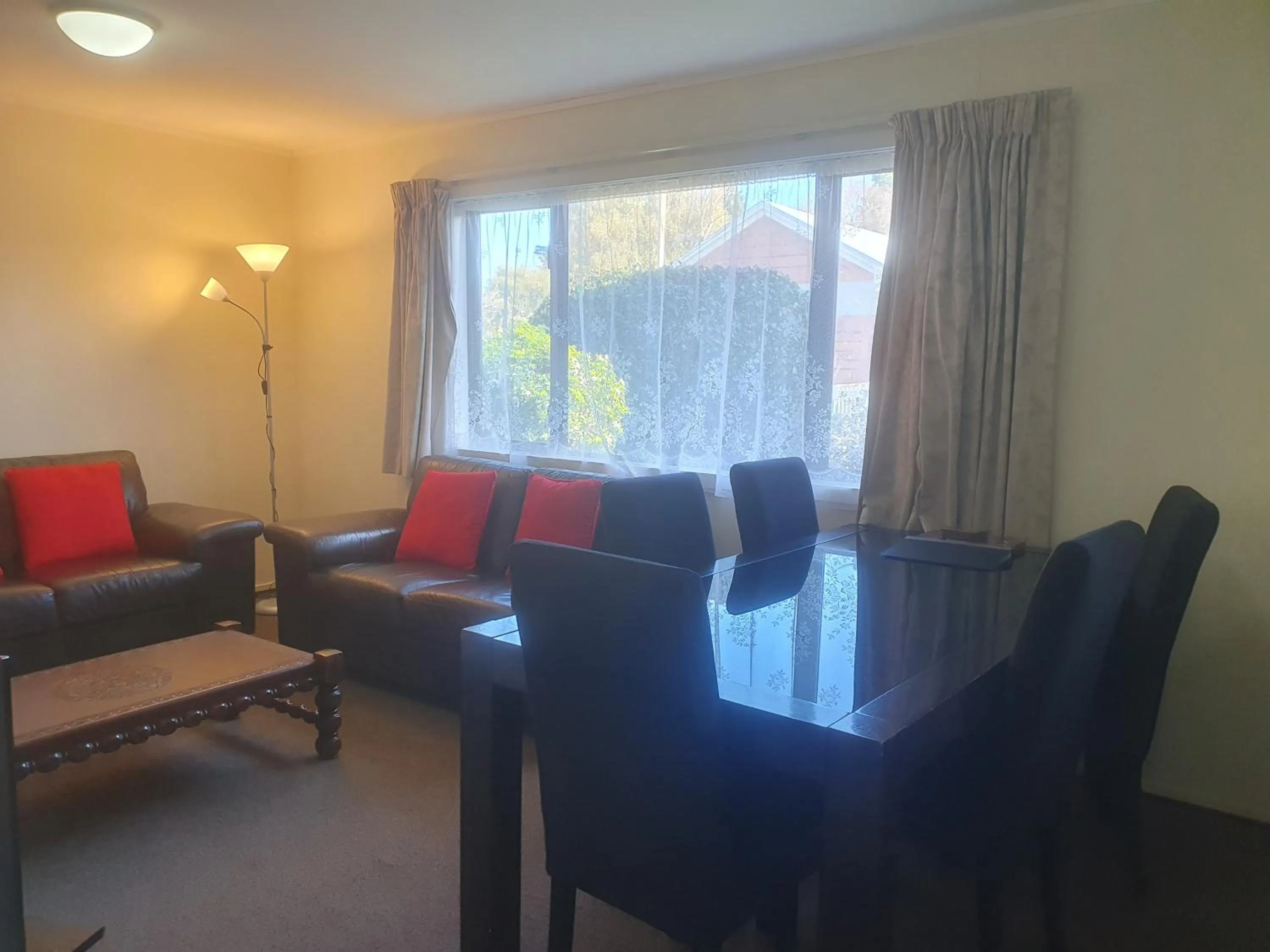 Living room in Geraldine Motels