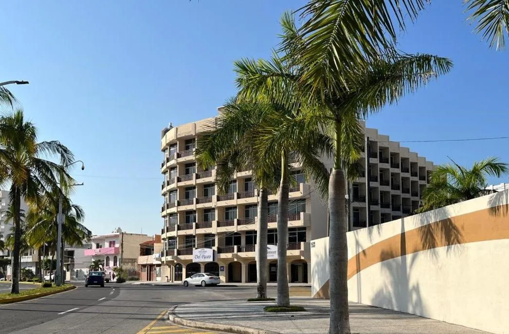 Property building in Howard Johnson by Wyndham Veracruz