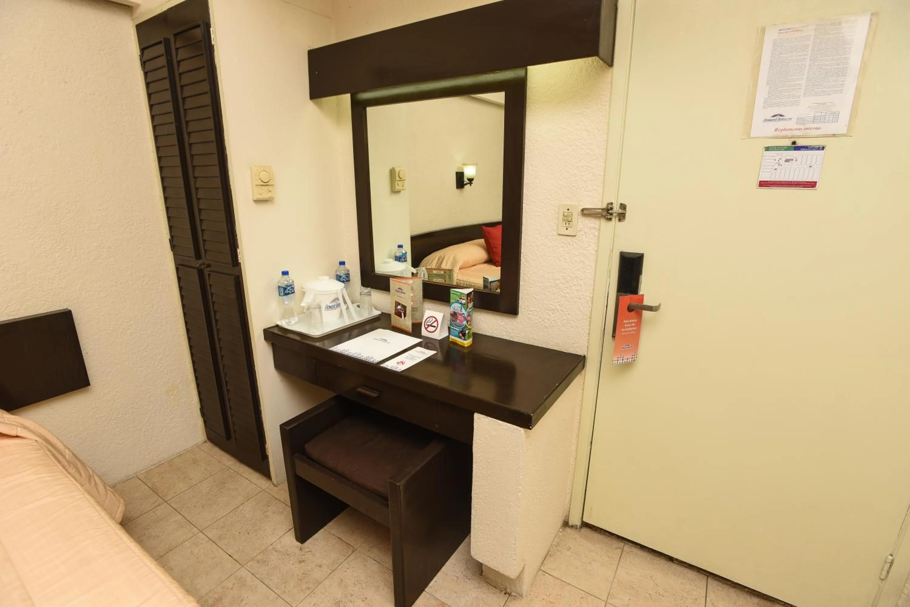 Coffee/tea facilities in Howard Johnson by Wyndham Veracruz