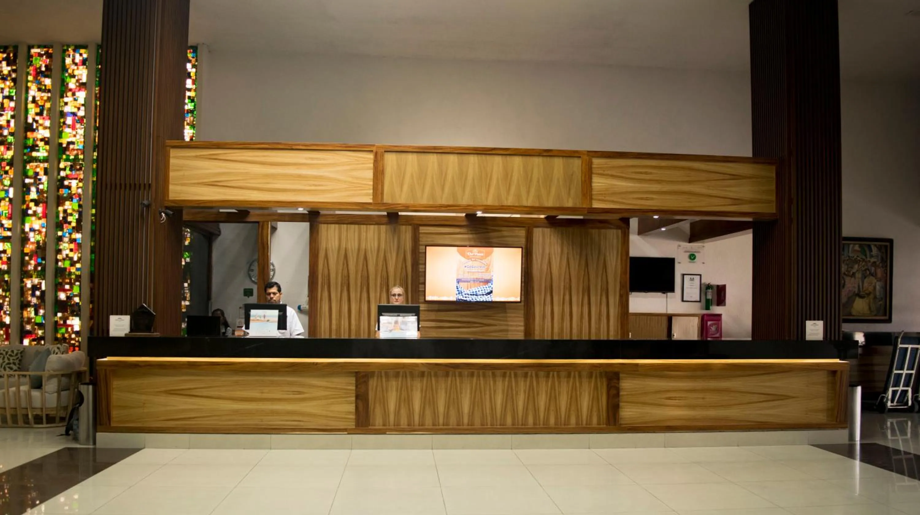 Facade/entrance in Howard Johnson by Wyndham Veracruz