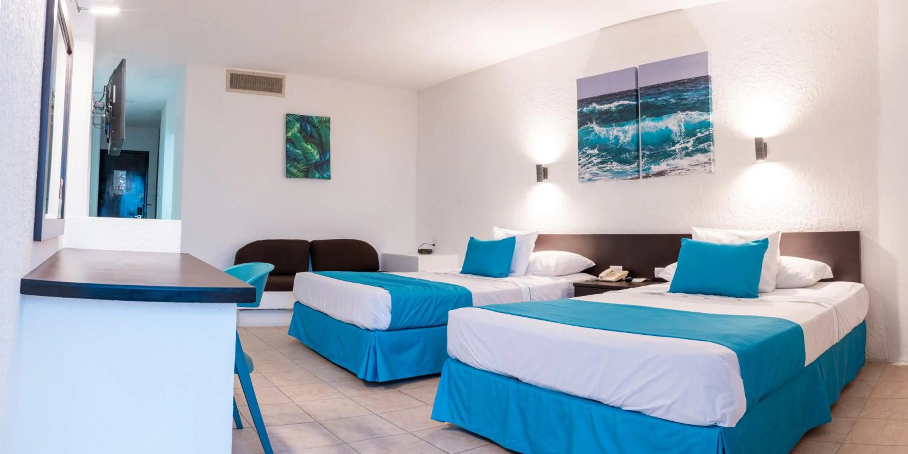 Bedroom, Bed in Howard Johnson by Wyndham Veracruz