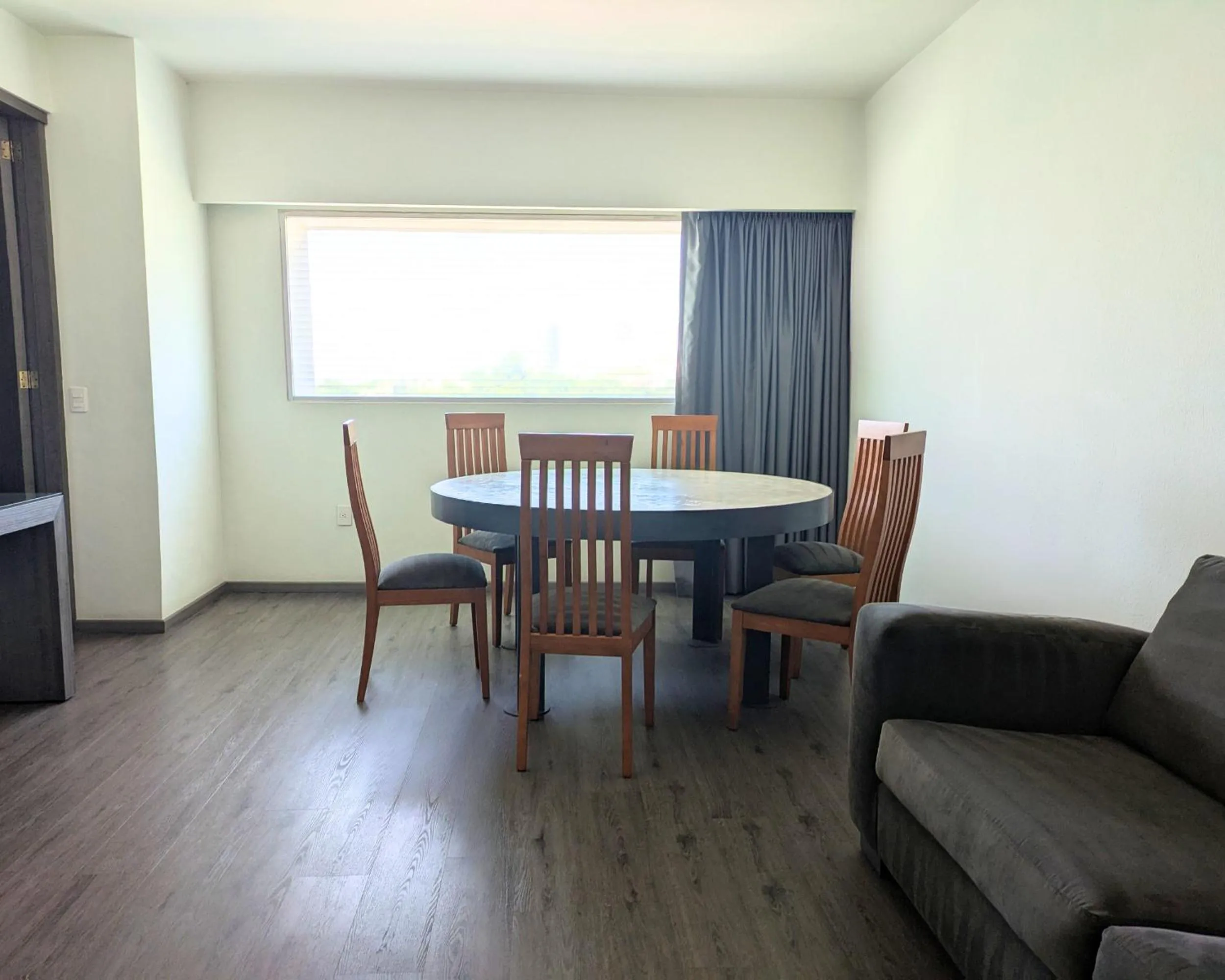 Living room in We Hotel Aeropuerto