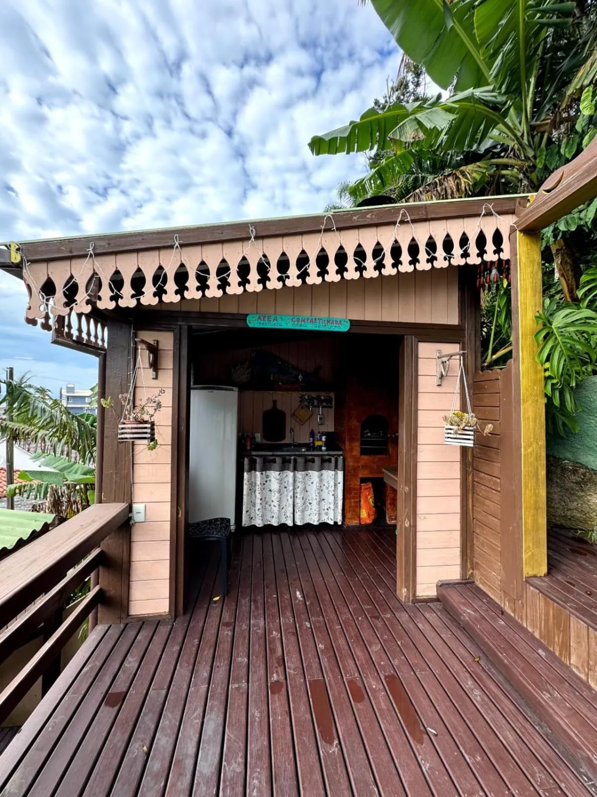 Property building in Pousada Casa do Oscar