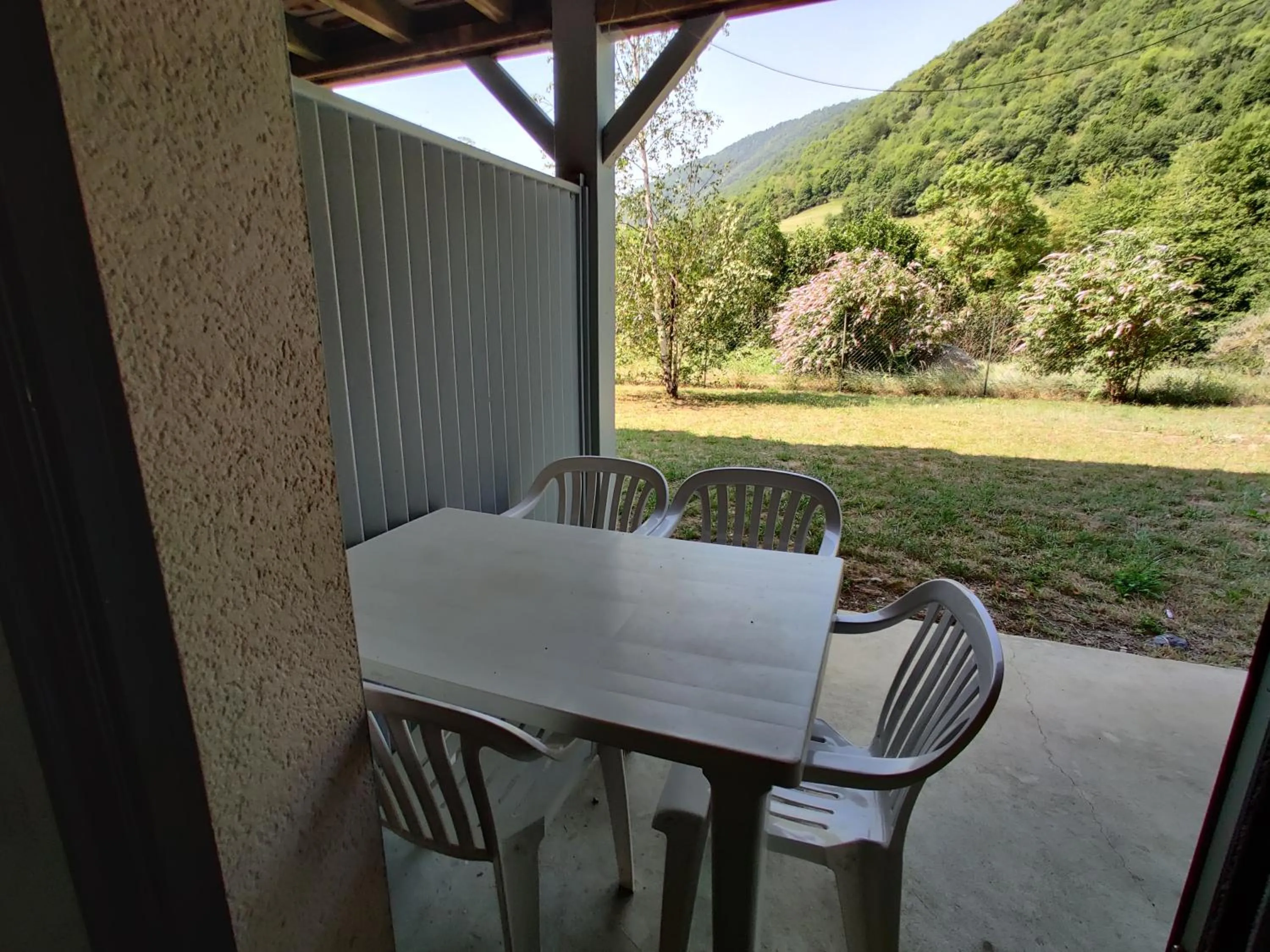 Patio in Résidence Les Trois Vallées - ARREAU
