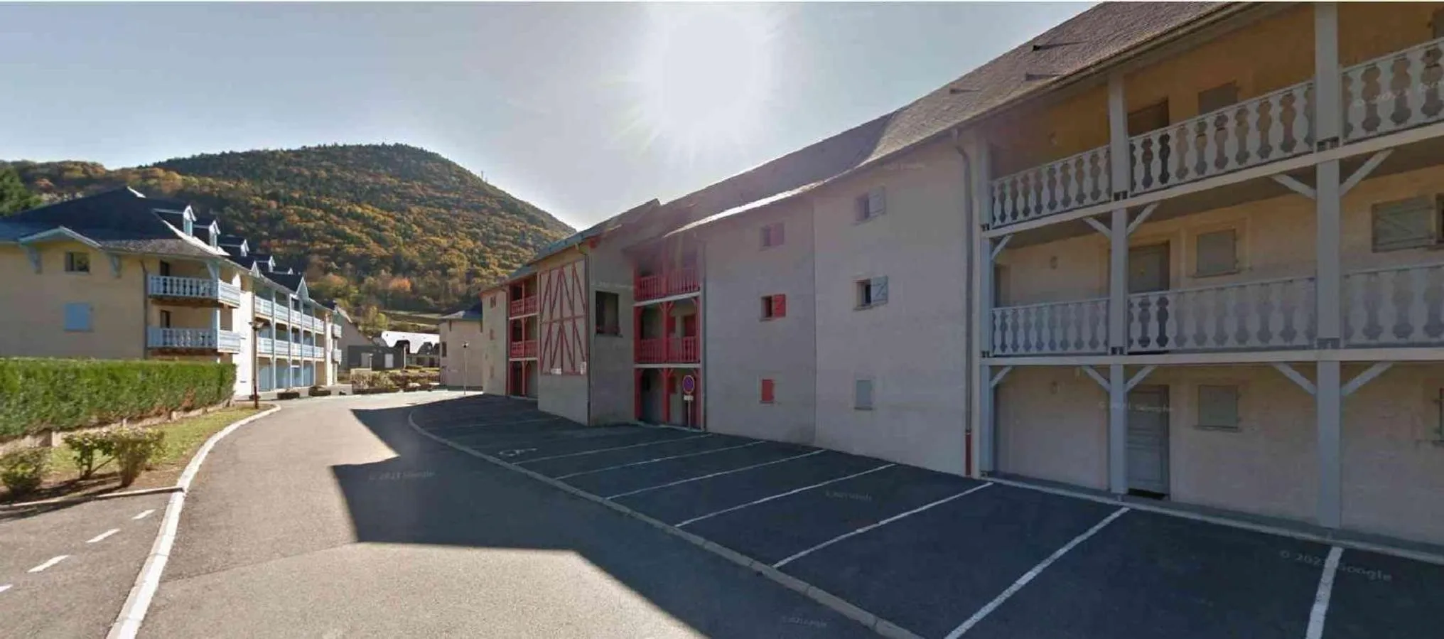 Property building in Résidence Les Trois Vallées - ARREAU