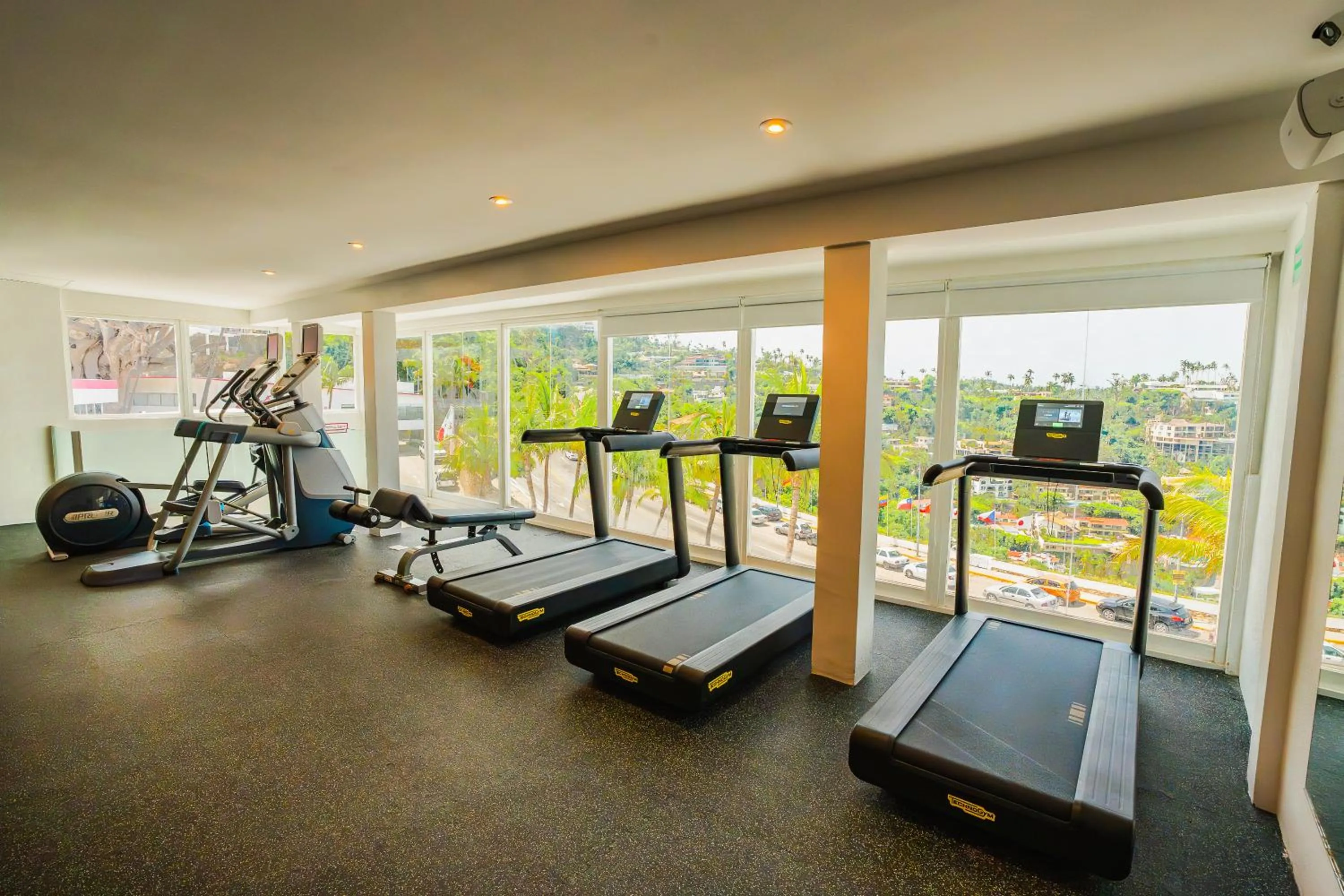 Fitness centre/facilities in Las Brisas Acapulco