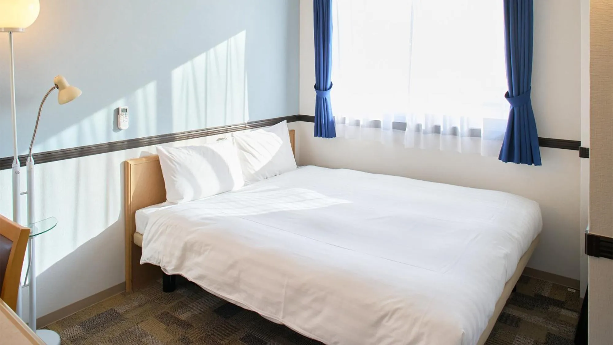 Bedroom, Bed in Toyoko Inn Nagoya Marunouchi