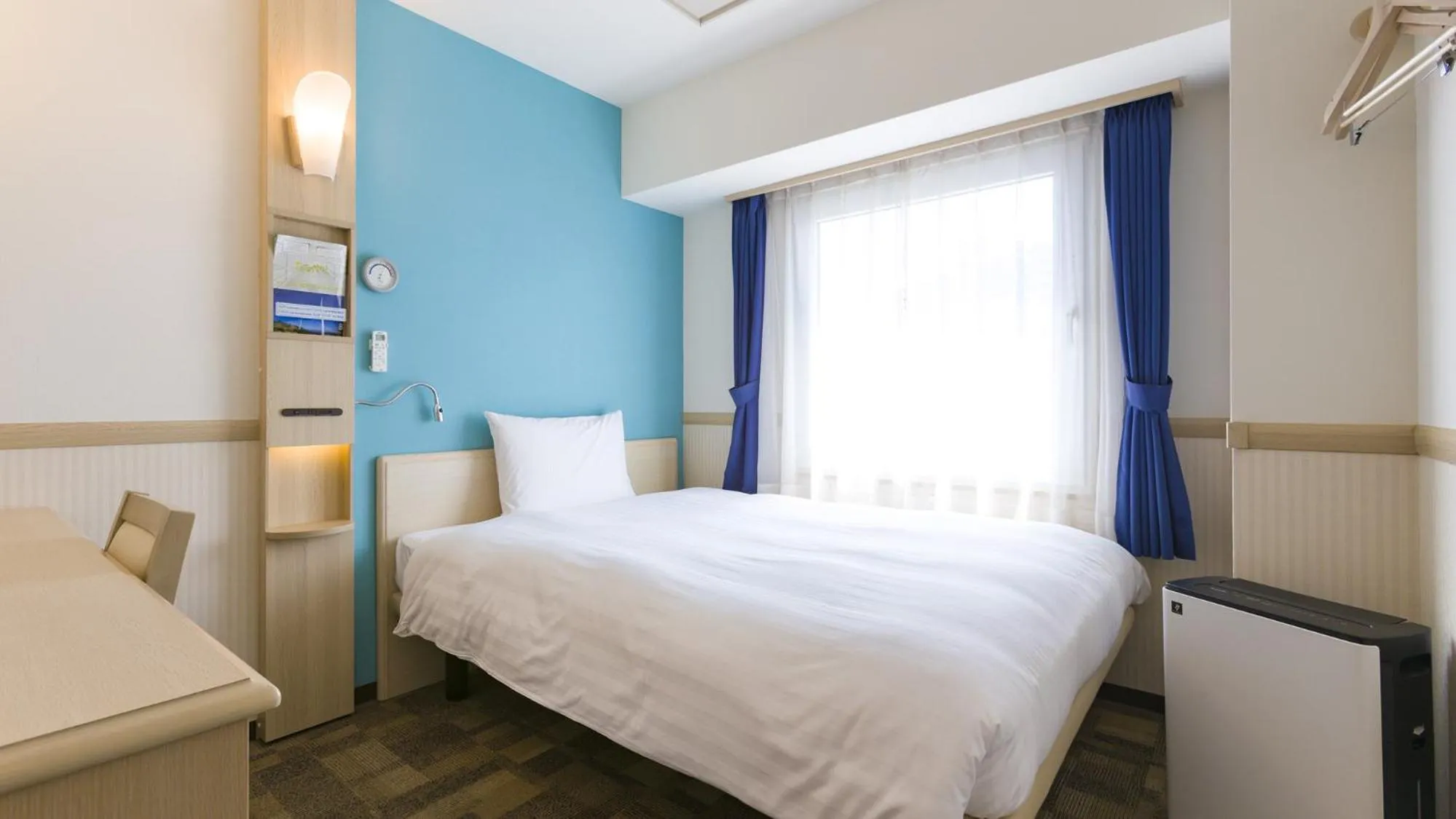 Bedroom, Bed in Toyoko Inn Kurashiki-eki Minami-guchi