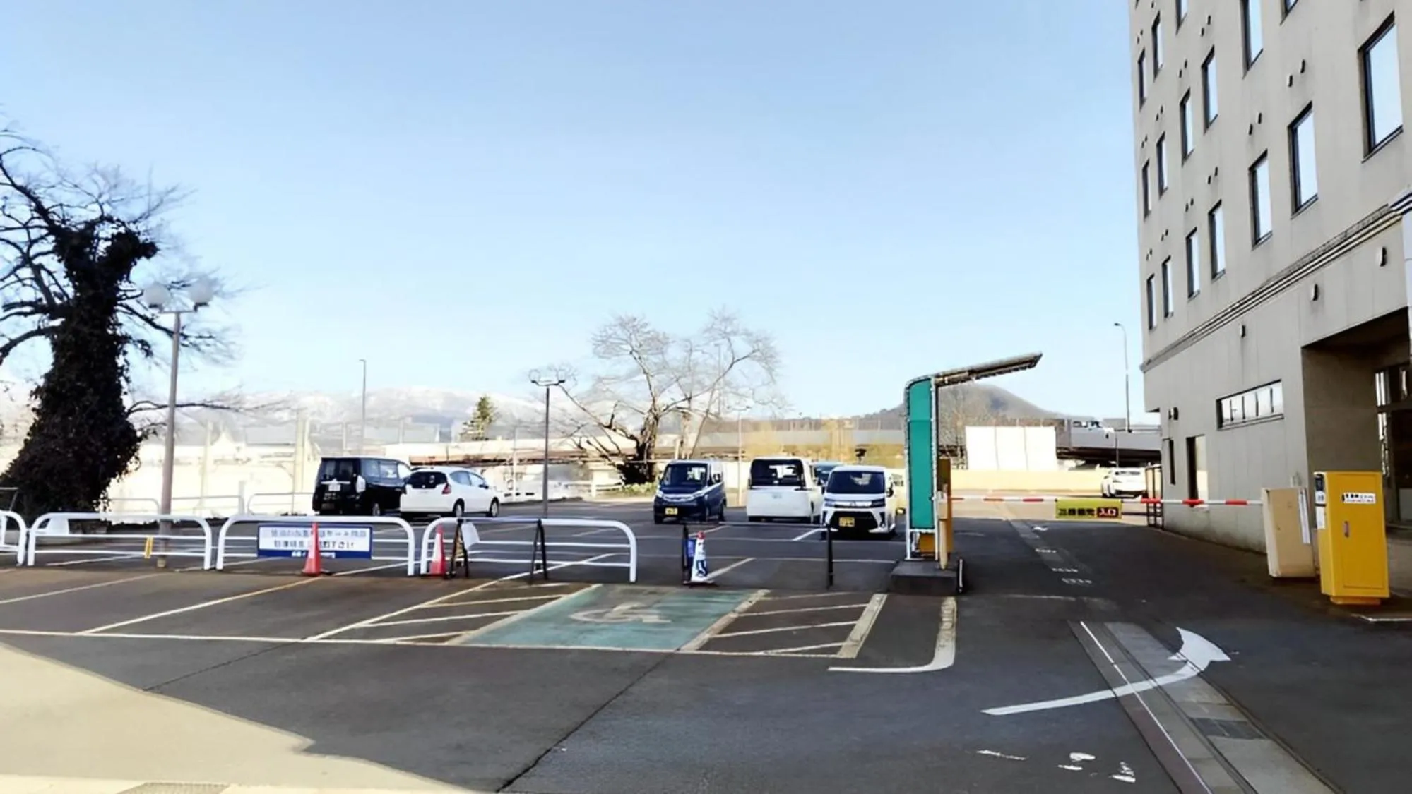 Parking in Toyoko Inn Yonezawa Ekimae