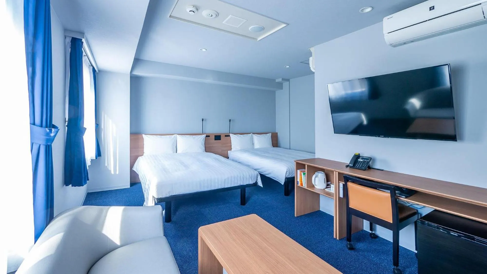 Bedroom, Bed in Toyoko Inn Nagasaki Ekimae