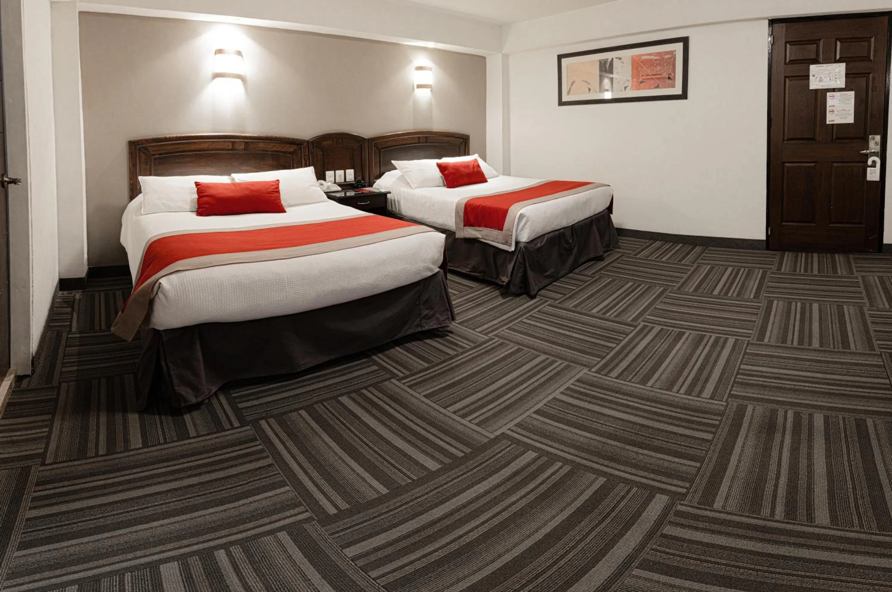 Bed in Ramada Plaza by Wyndham Leon